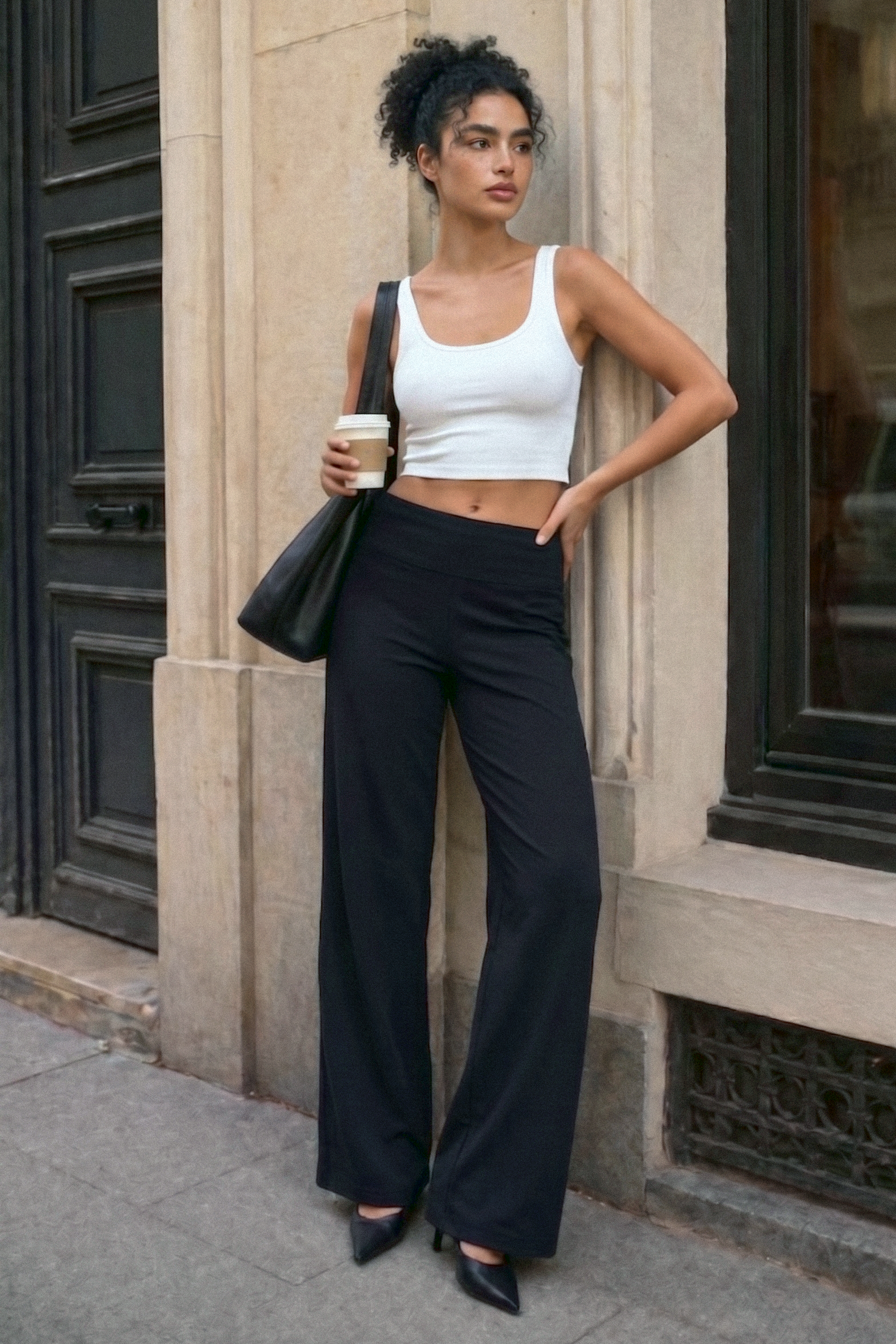 Souple Essentiel Mid-Rise Straight-Leg Flared Pants