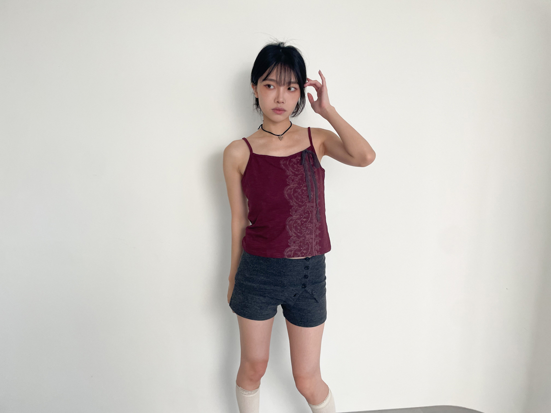 one-shoulder lace print strap cami