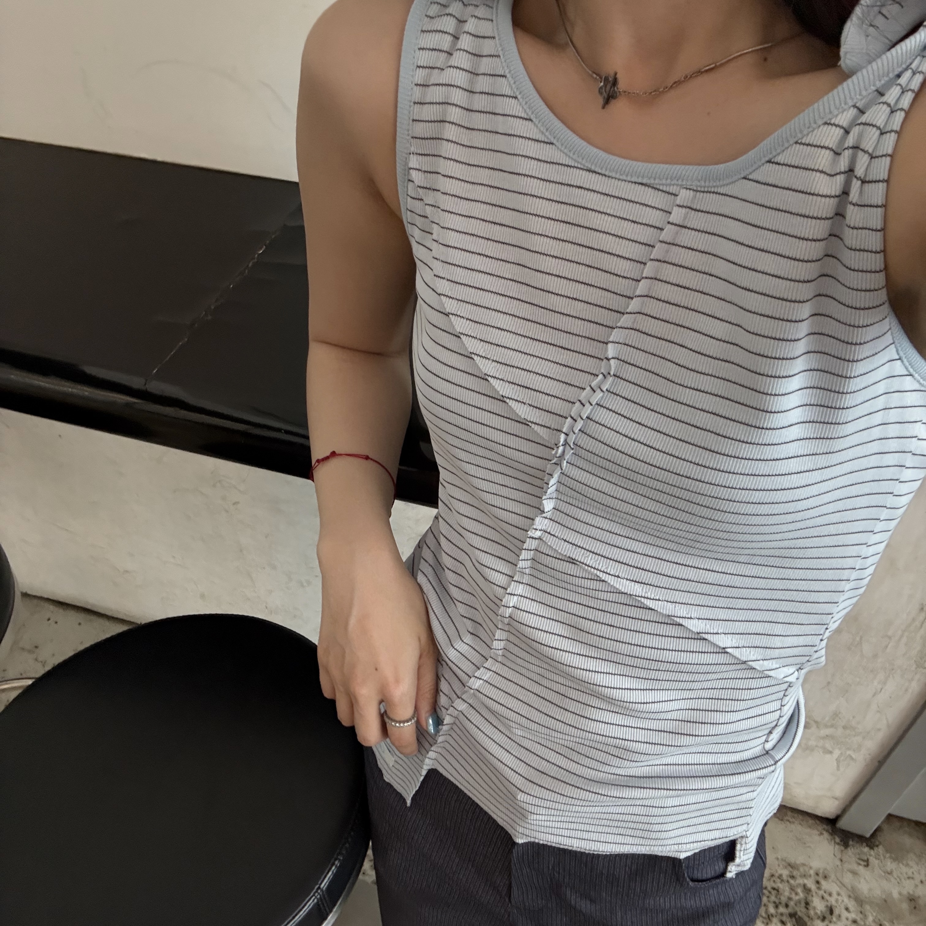 J13設計不對稱下擺背心(藍)