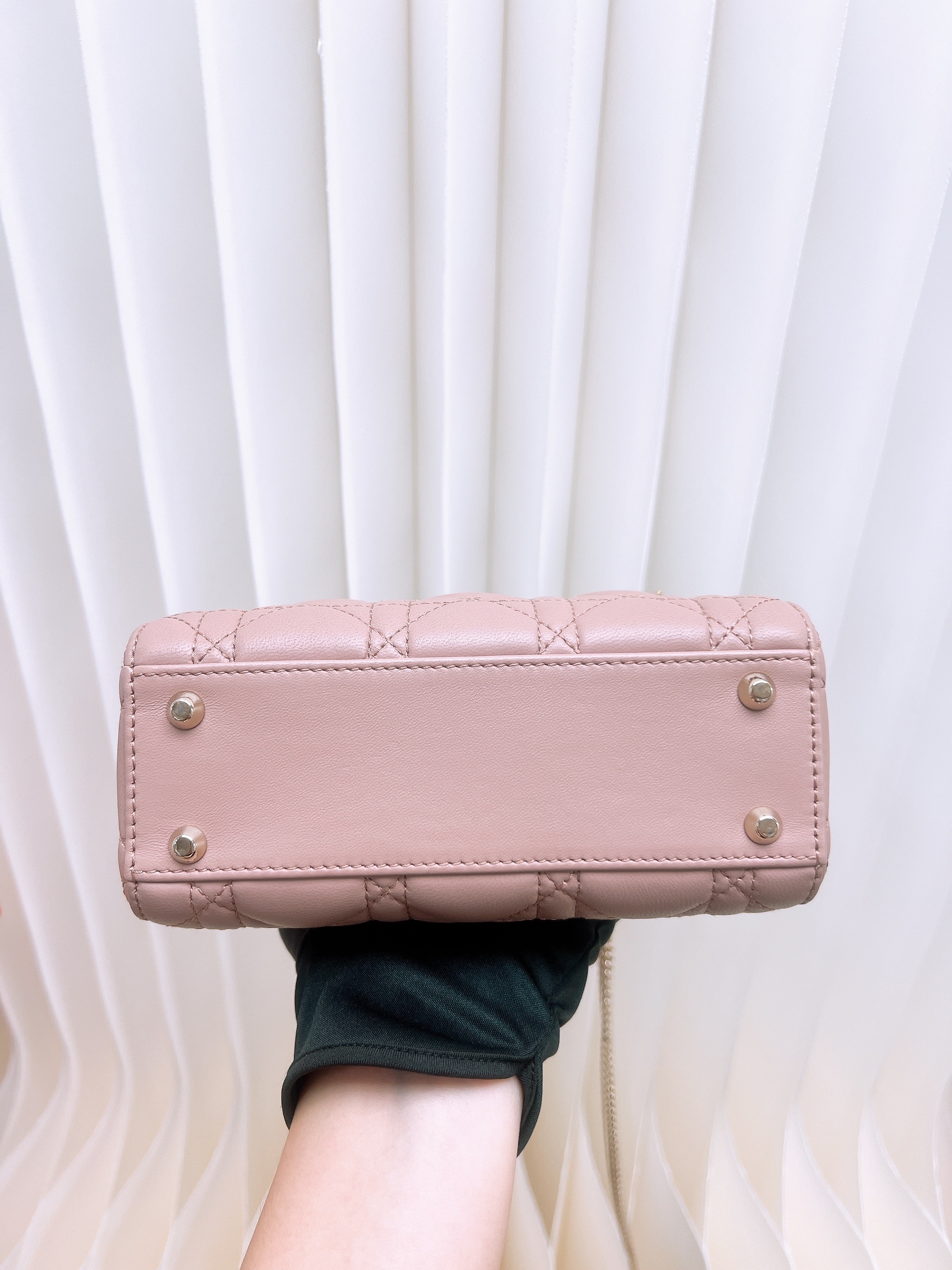 Dior lady dior mini dusty pink