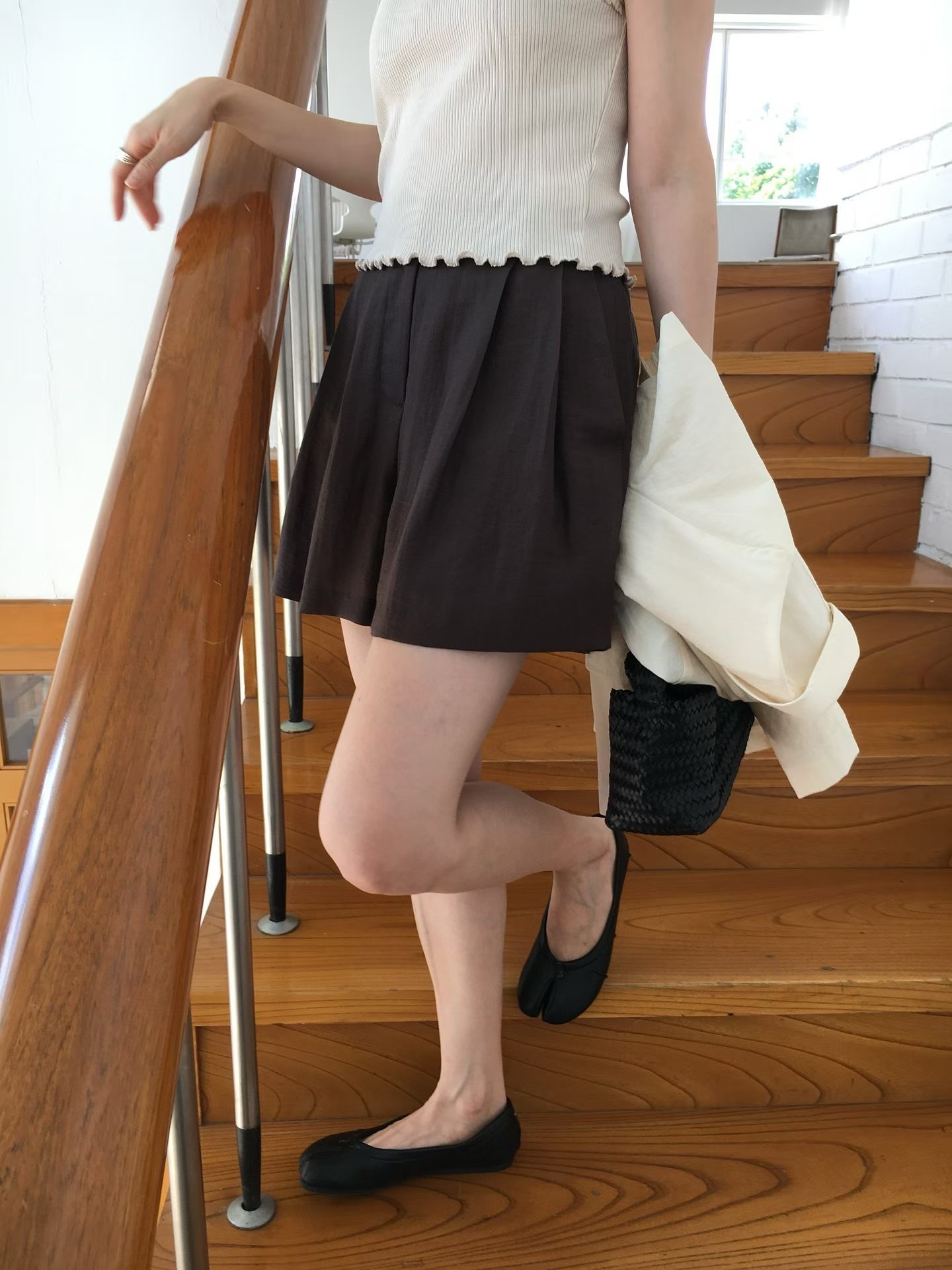VE2661Soda Banding Shorts