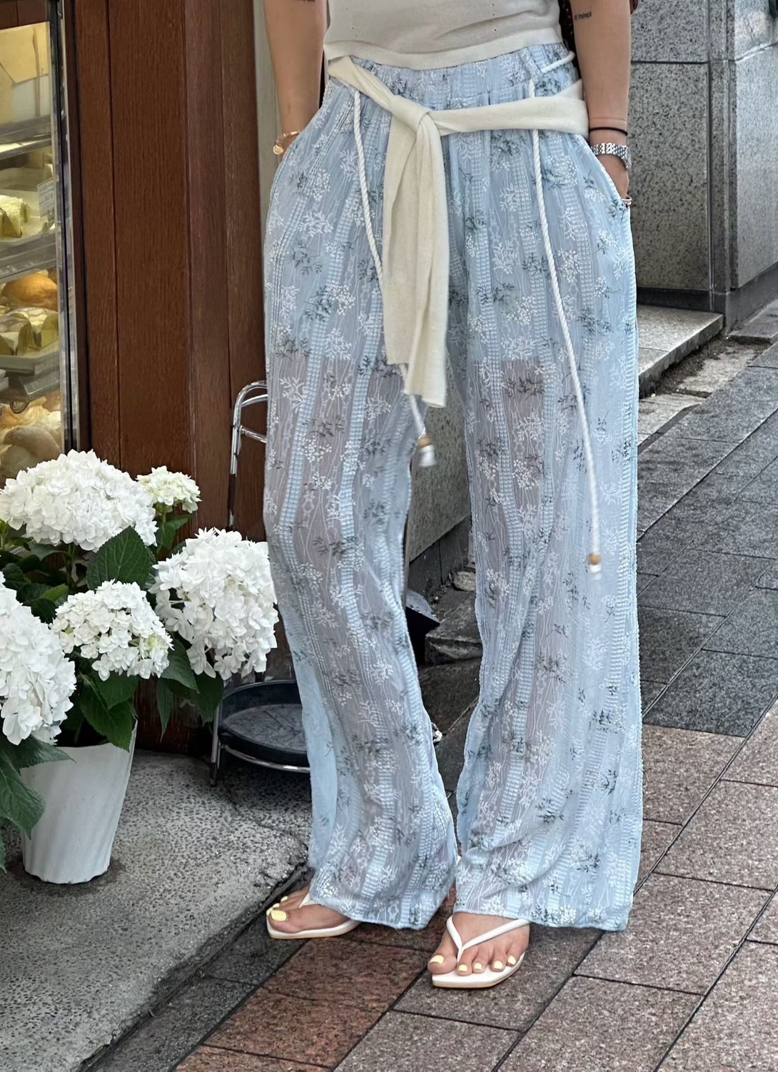 印花蕾透膚綁帶休閒褲