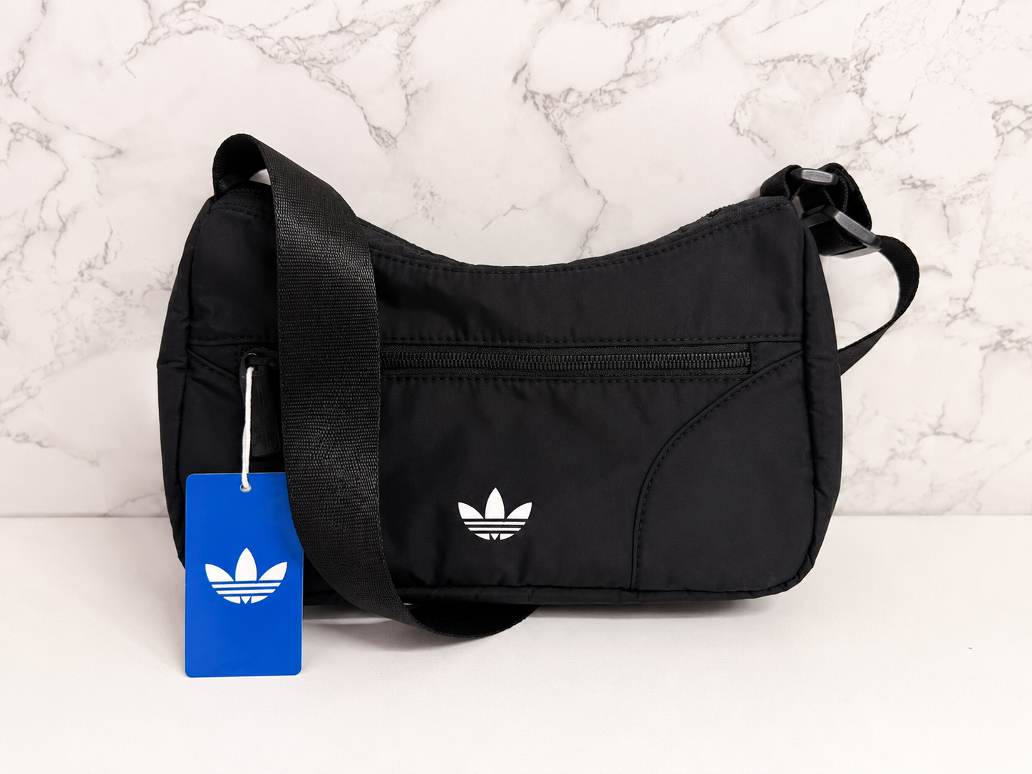 OBS495 Adidas 輕量斜孭袋 27X14cm