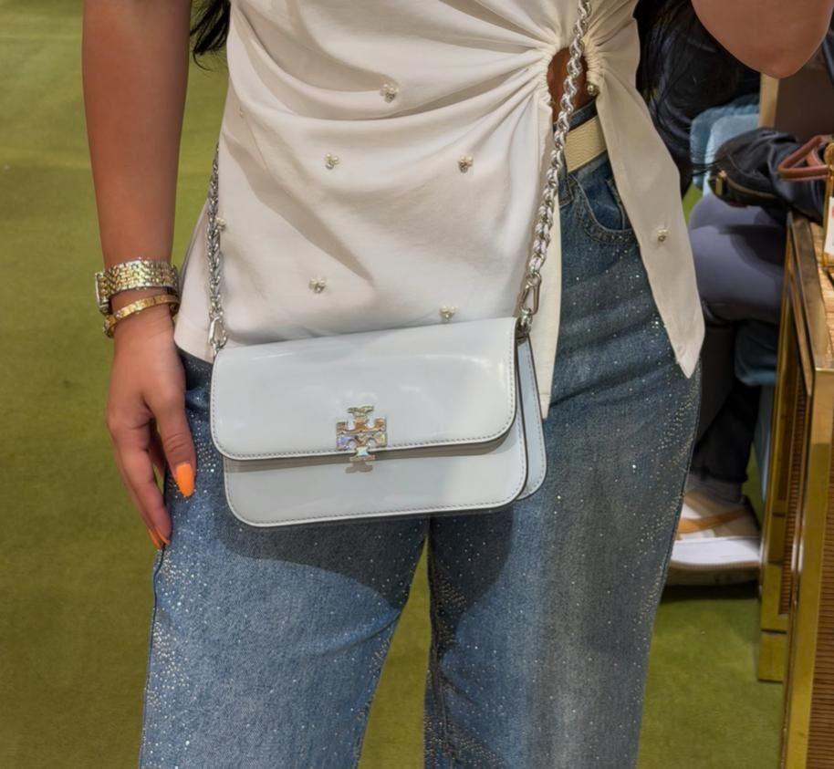 【預購】Tory Burch H0615201 Britten淺藍色銀包斜孭袋