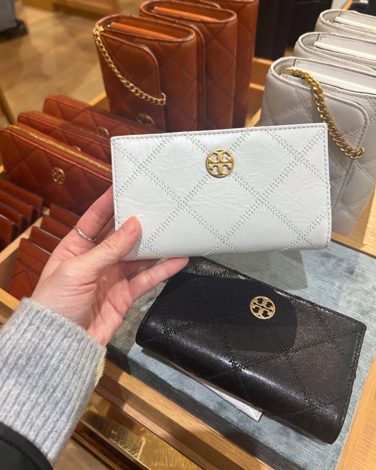【預購】Tory Burch H0615222 白色Willa中號銀包