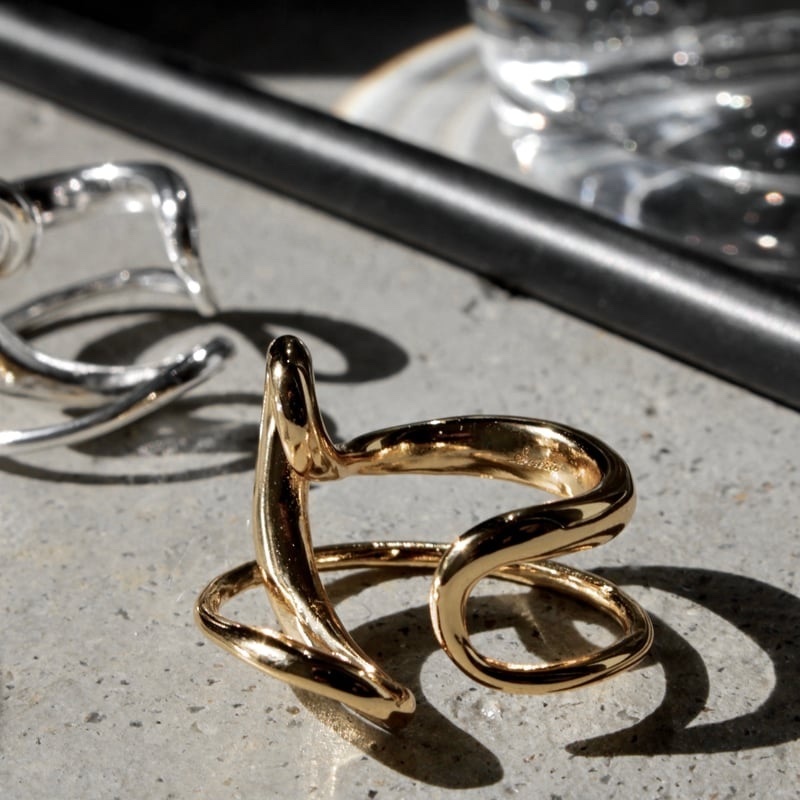 SOIERIE / Stream earcuff ring