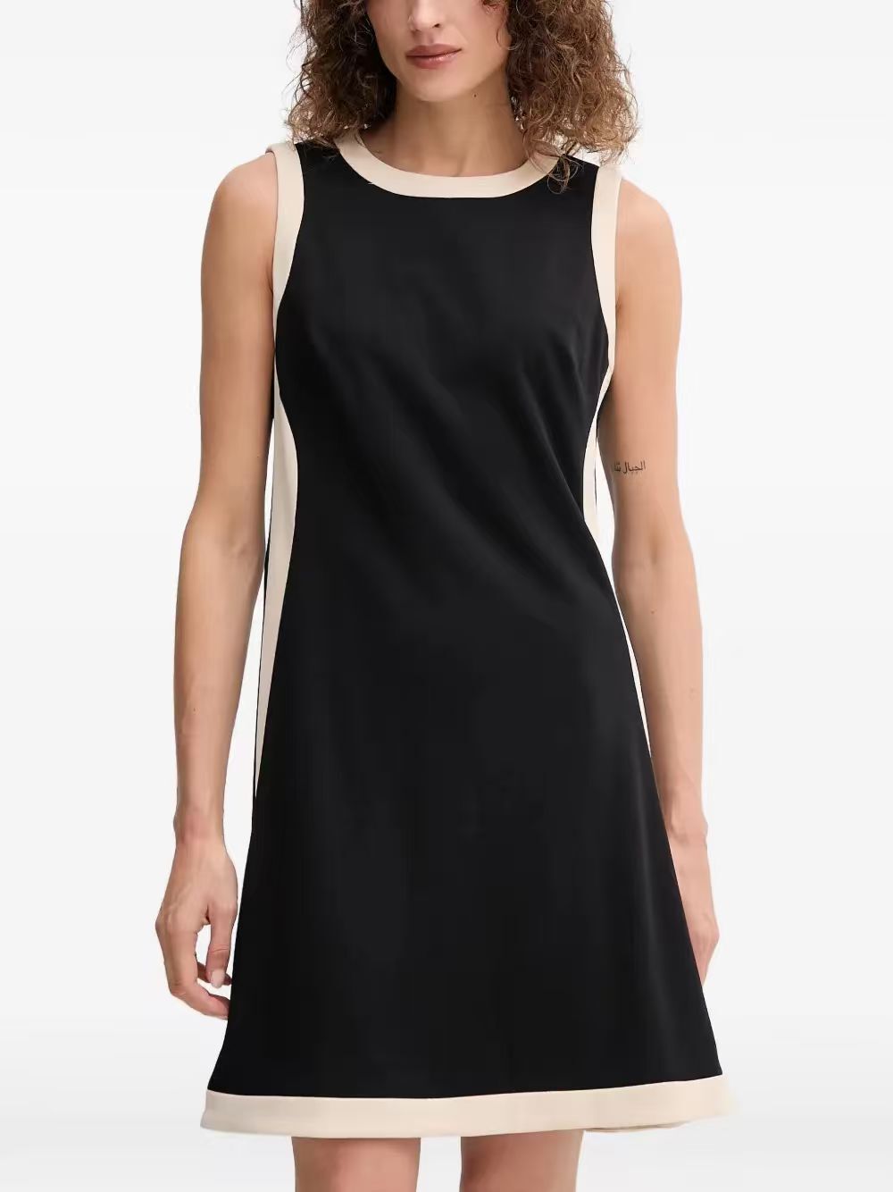 【預購】H061628 DKNY A字連身裙 (黑色)