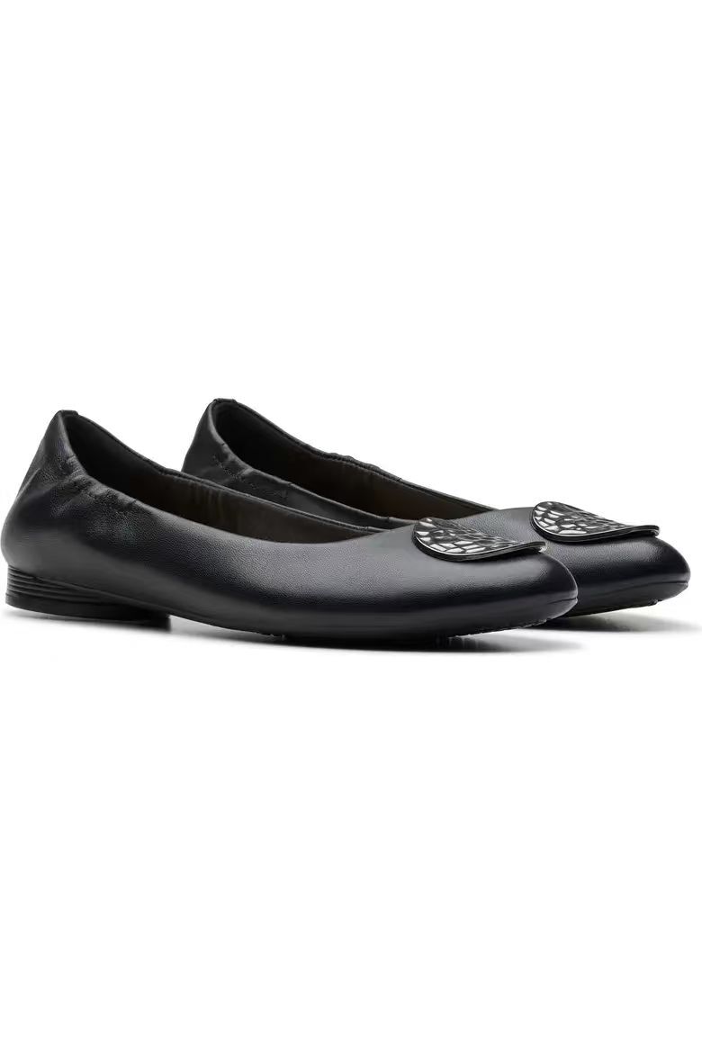 【預購】H061631 CLARKS Loreleigh Ave 真皮舒適平底鞋  (黑色)