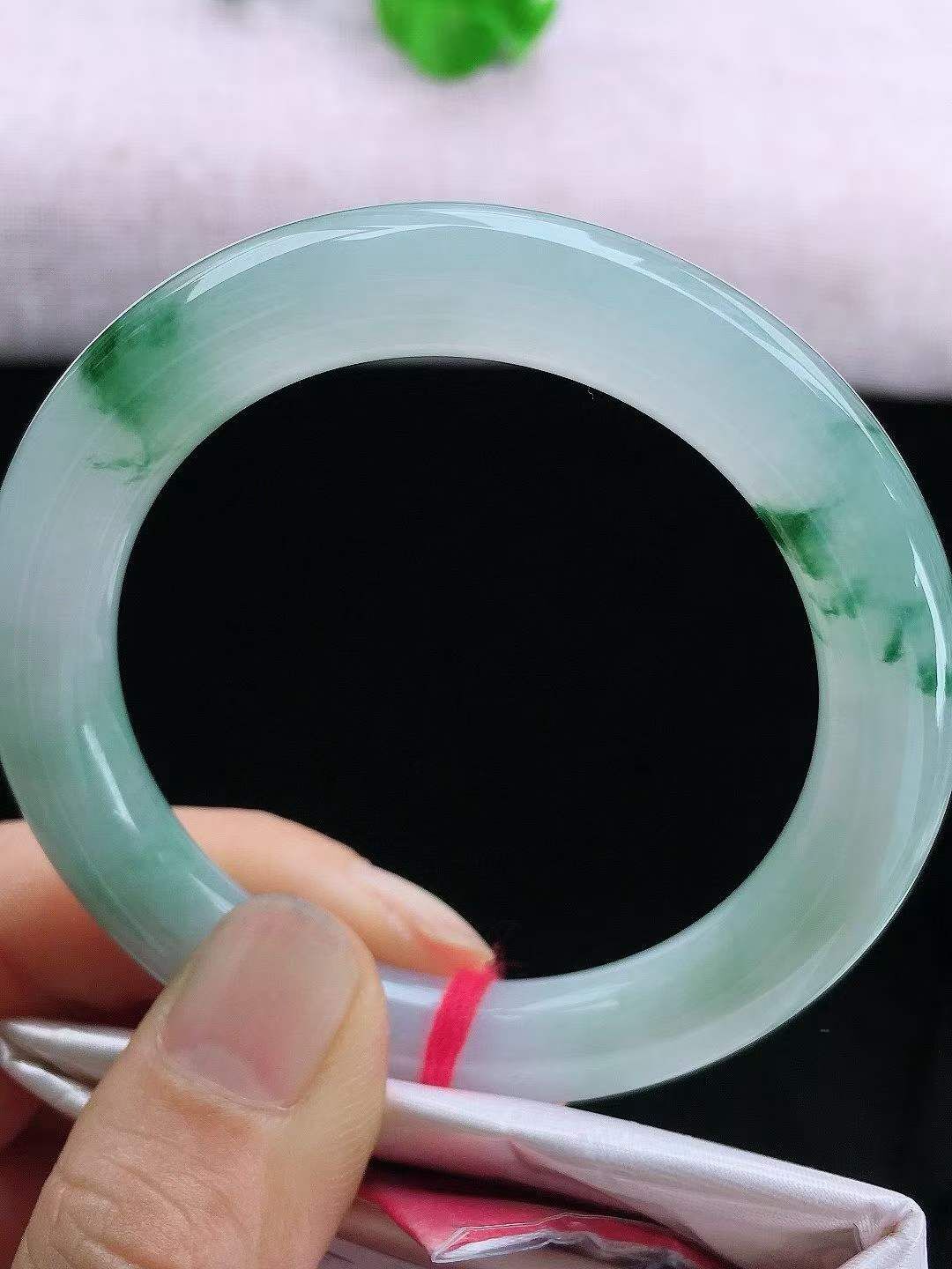 65356 53mm冰飄花圓條翡翠手鐲 (52-54)