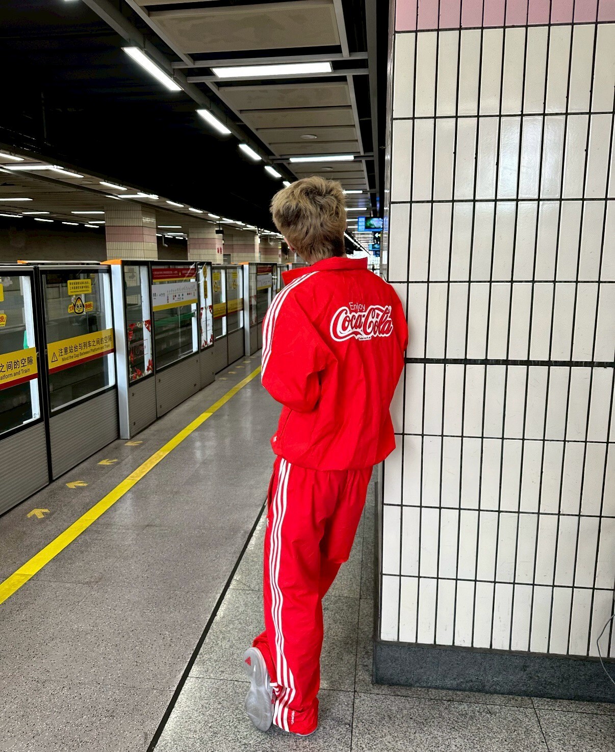 【Luxury】 ADIDAS ORIGINALS COCA COLA運動套裝 COLA聯名外套長褲運動長褲 紅色 嘻哈 KY2110 KY2105
