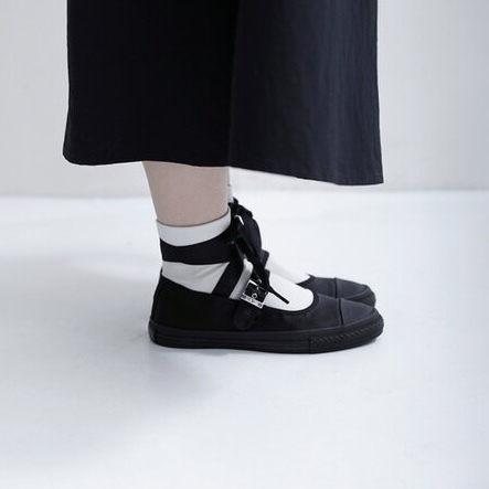 converse 綁帶緞面瑪莉珍
