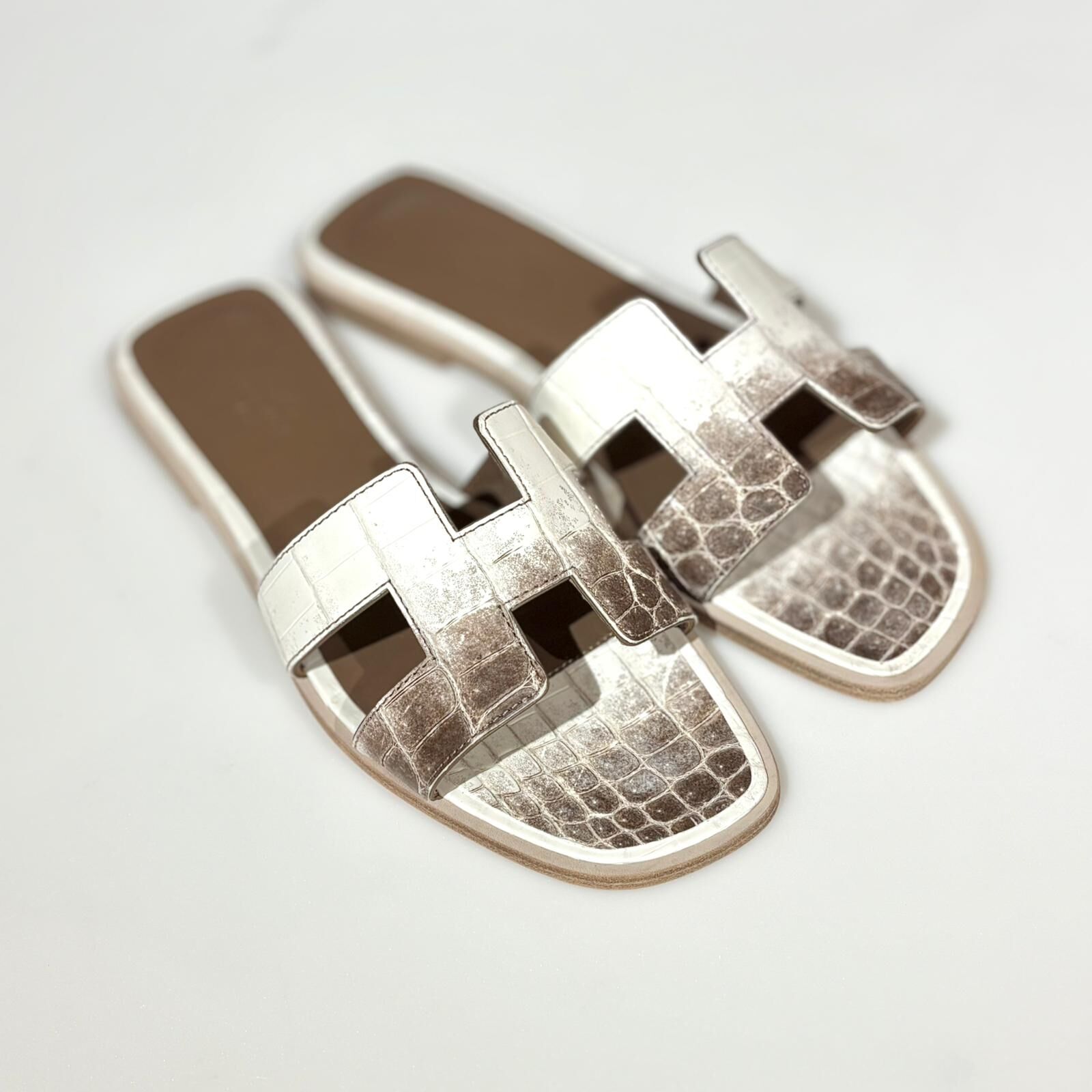本週心動價!!! 全新HERMES ORAN SANDALS 36.5碼 喜馬拉雅鱷魚皮 #愛馬仕拖鞋 #BRAND NEW #香榭站正品