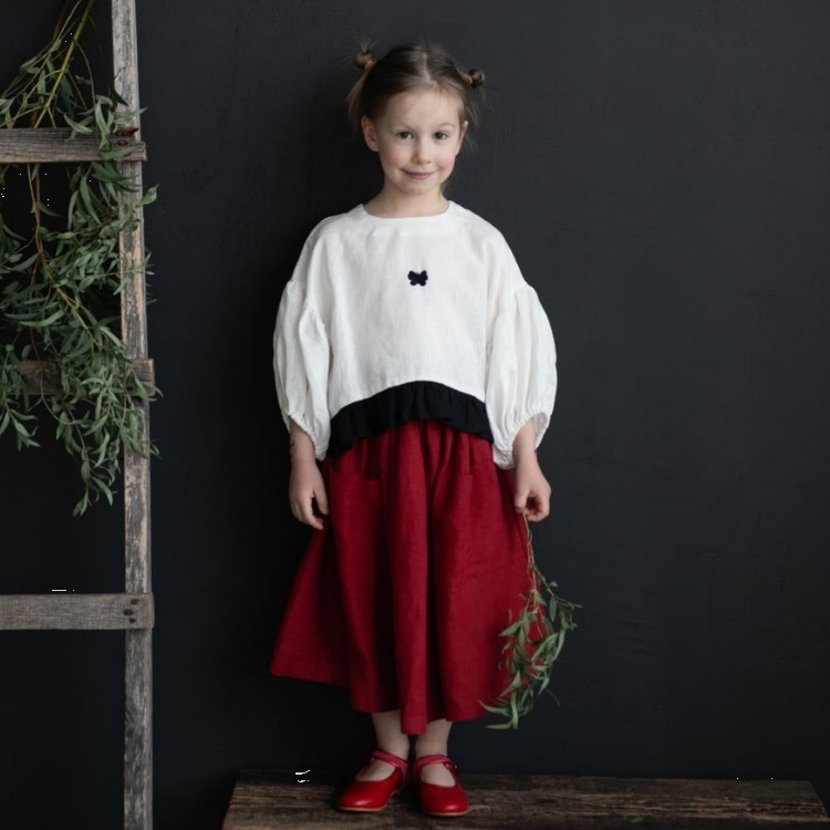 (預購)ALL THE BEAUTIFUL LINEN 後綁帶荷葉下襬澎澎袖上衣 BALLOON TOP (NEW)