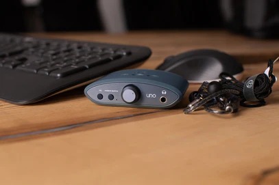 iFi Audio uno Desktop DAC analogue DAC