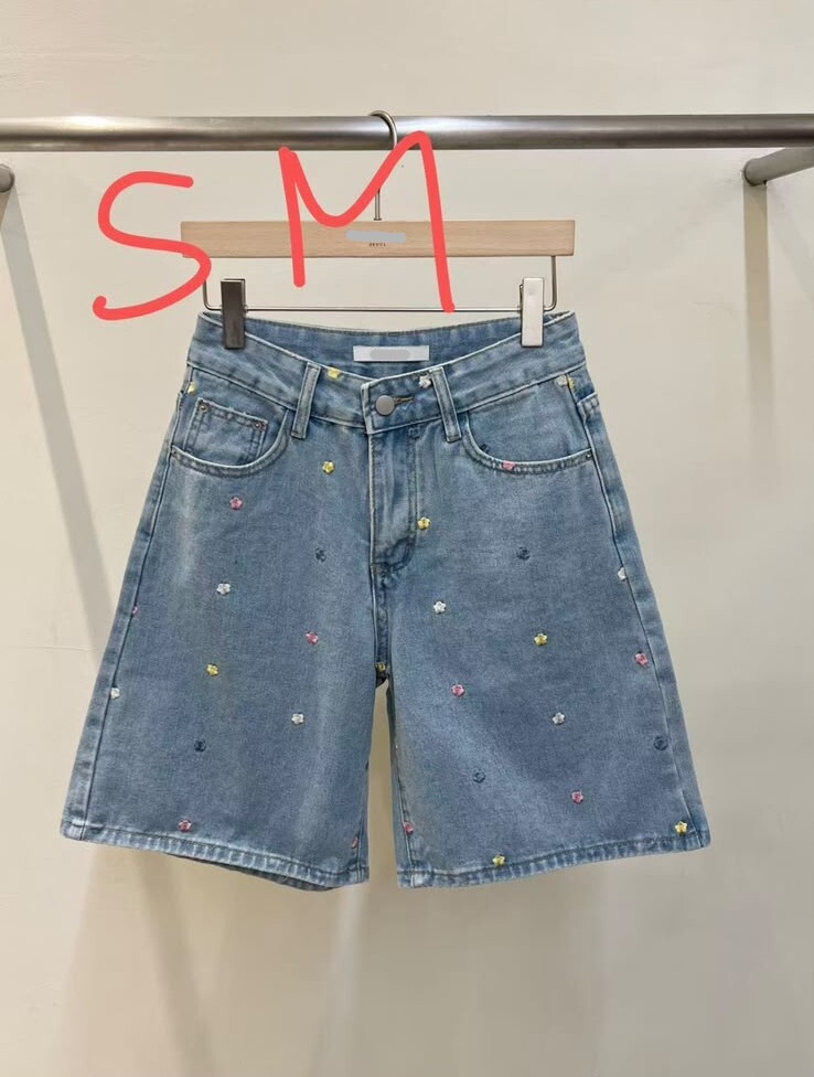 ME104 S:腰27 HIP40 長20 /M:腰29 HIP42 長20 $399 (一口價)