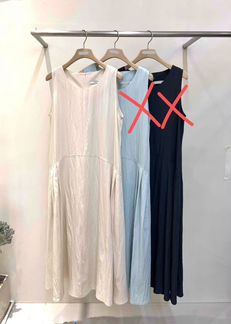 ME126 胸38 腰38 HIP47 長48 $499 (一口價)