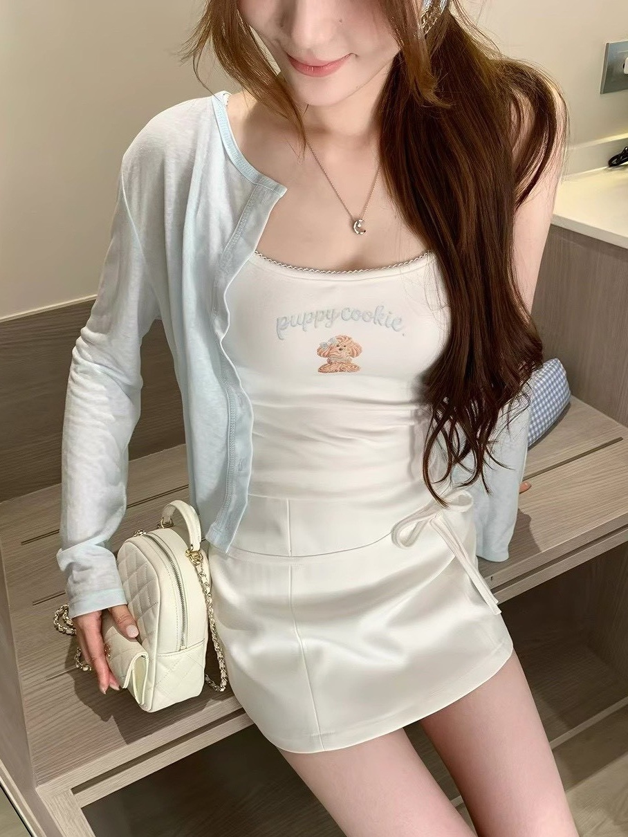 可愛圖案罩杯背心+排釦小外套