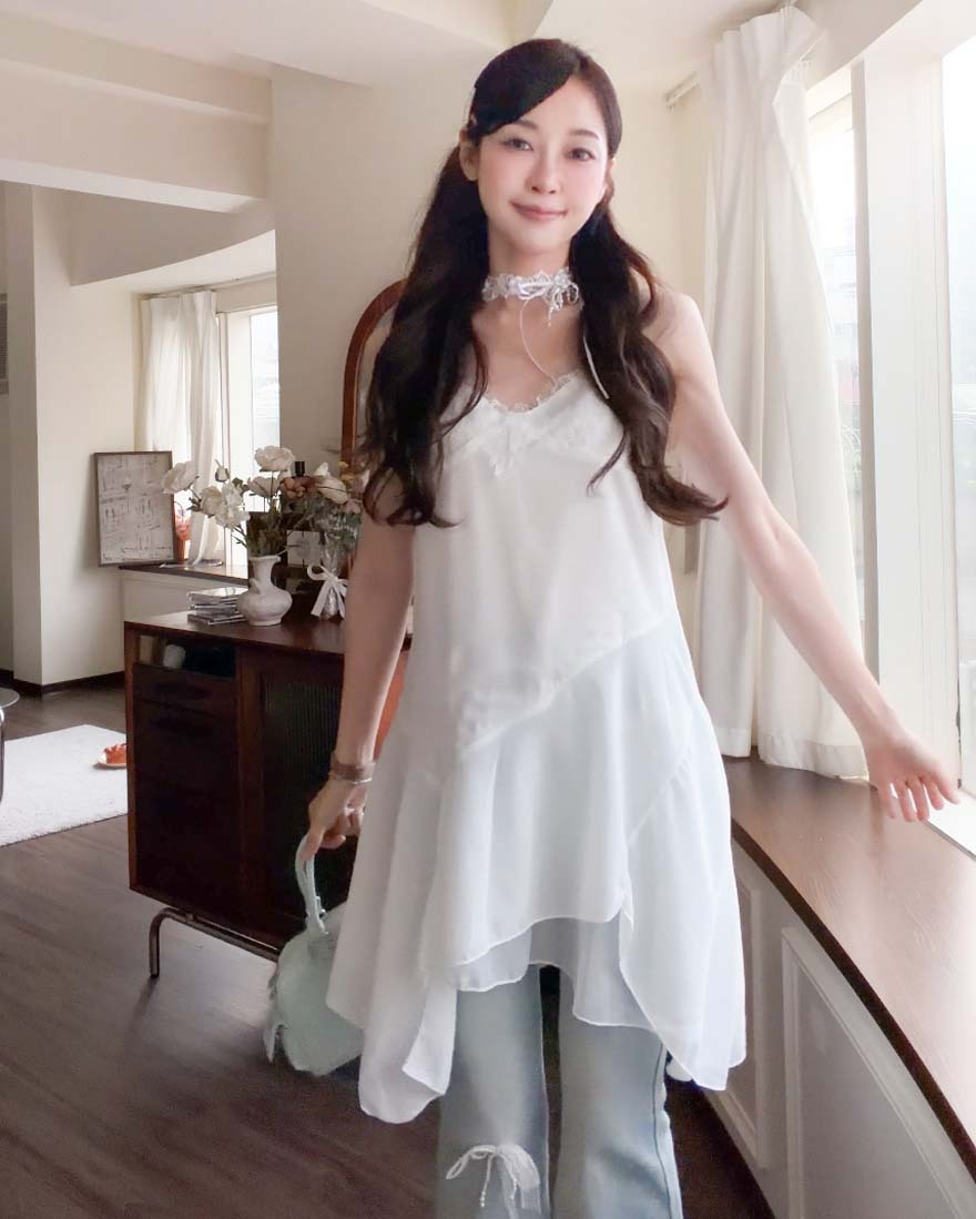LINA LINA唯美偏愛睫毛蕾絲不規則裙襬洋裝-優美白