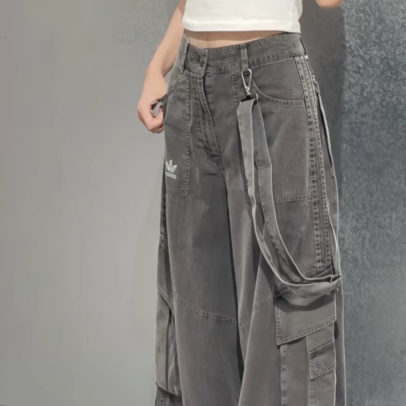ADIDAS ORIGINALS CURVED TROUSERS 炭灰 彎刀 工裝口袋 長褲 褲子 愛迪達 KH1180