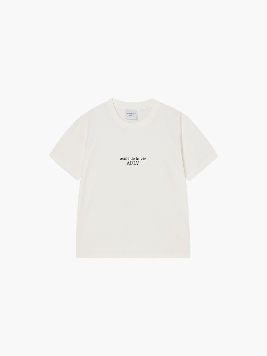 Q32 ADLV WOMAN BASIC LOGO SHORT SLEEVE T-SHIRT - CREAM｜25SS-TP-SS-LG-BOW-CRM