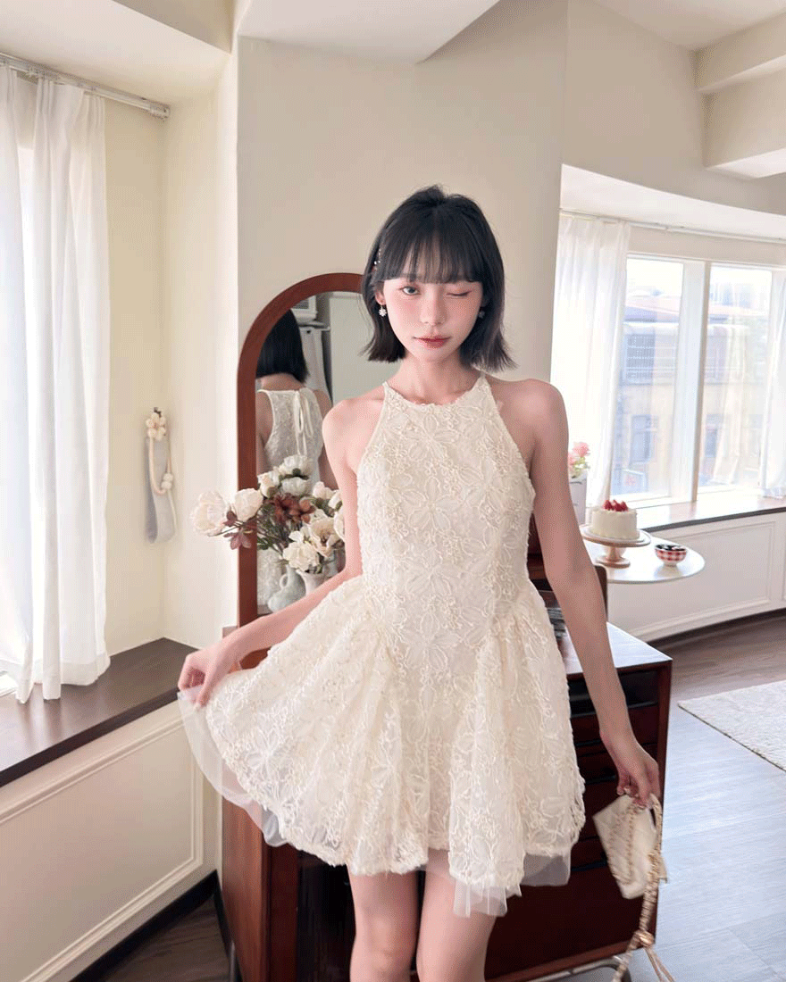 LINA LINA華美寵愛亮片刺繡網紗花朵削肩洋裝-優雅杏M/L