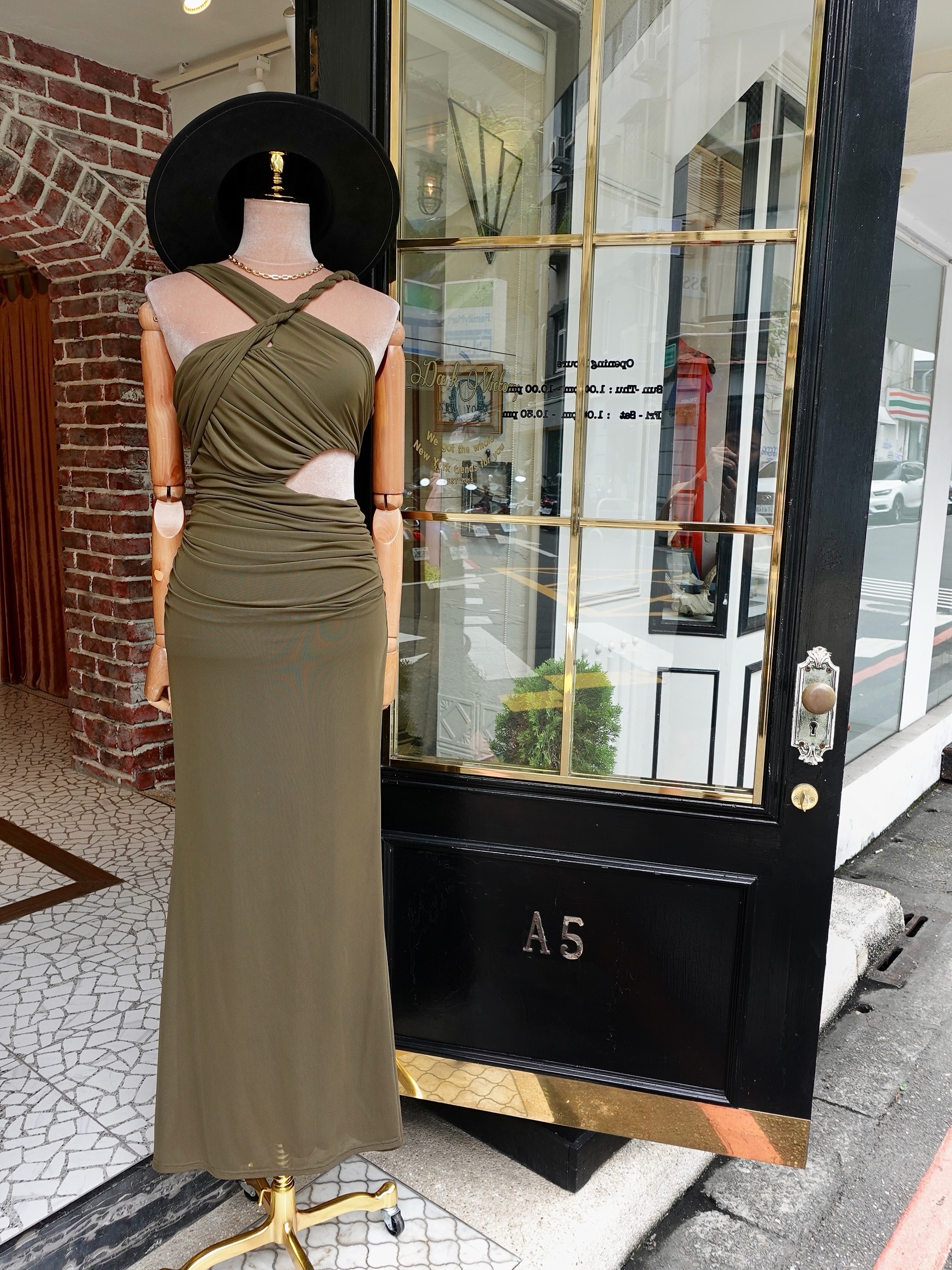 Olive橄欖綠色單肩Cutout扭繩飾帶Dress