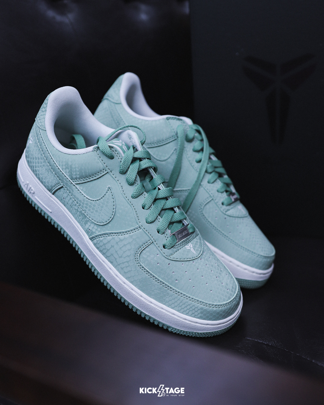 （限量商品，不退換）男鞋 KOBE X NIKE AIR FORCE 1 LOW 'STEAM' 綠蛇紋 科比 皮革 低筒 休閒鞋【IB0018-005】