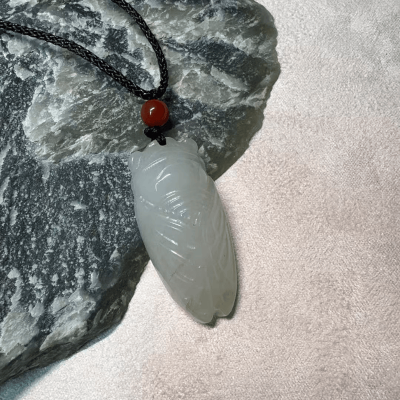 CHN-JJG0617-234 一鳴驚人天山翠金蟬吊墜 約18*38mm (包盒包證書) (A34)