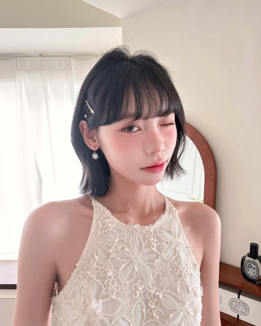 正韓輕甜華麗鑽石花朵垂墜耳環-純銀針式