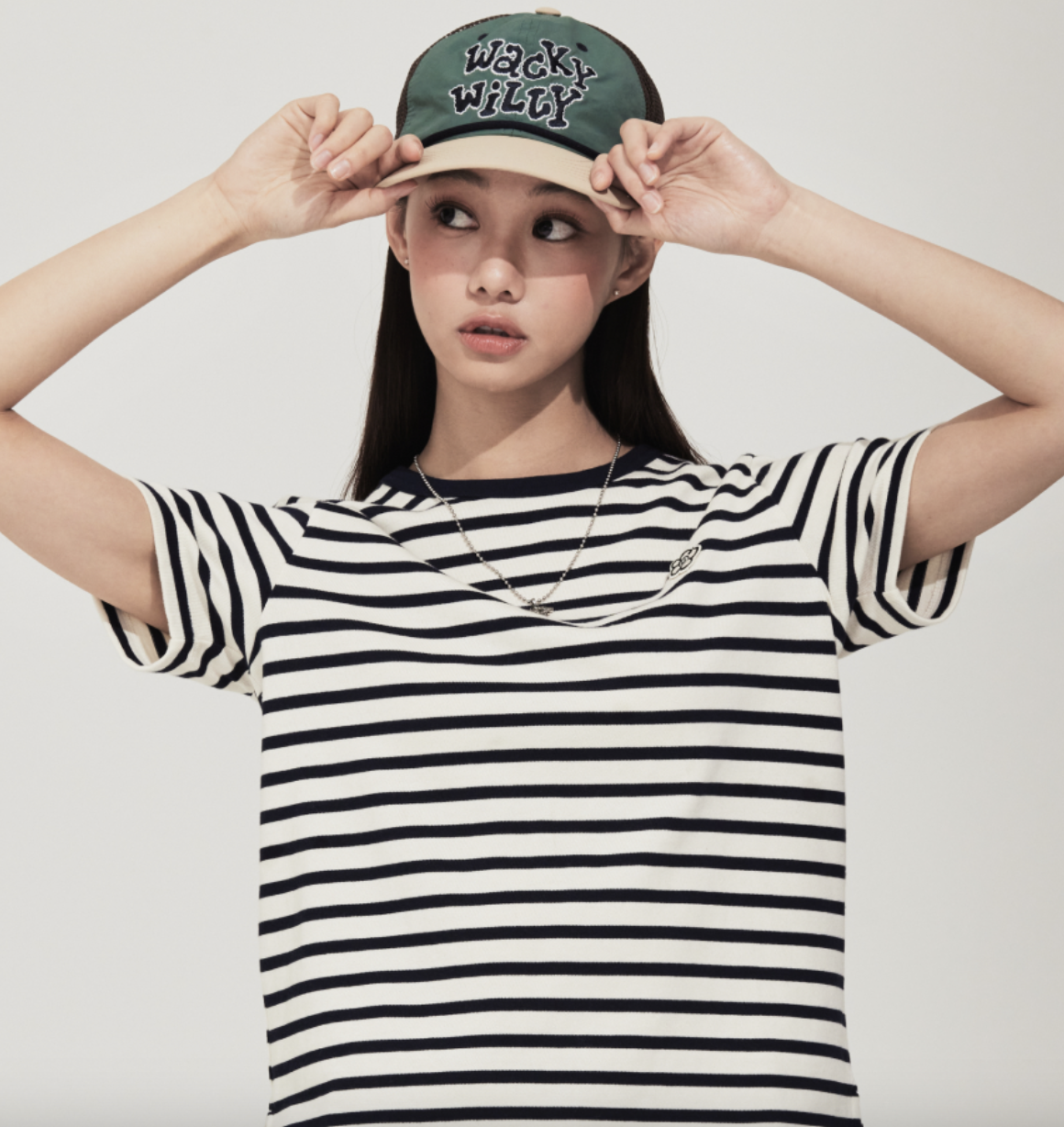 【Wacky Willy】Women's Striped Short Sleeve T-shirt (4 Colors)