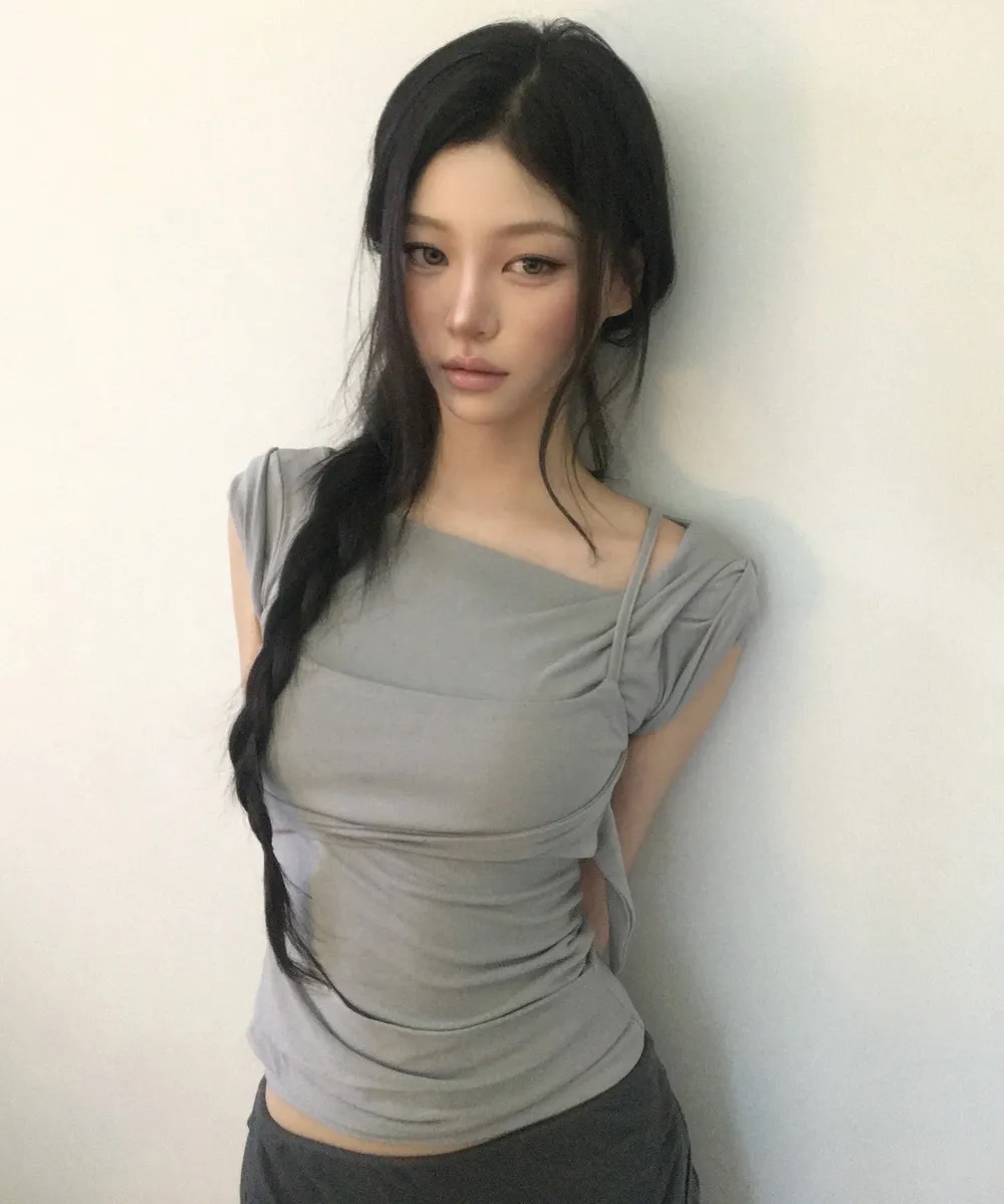 【6月17日截單！限時優惠預訂】韓國FLARE UP LAYERED BUSTIER T-SHIRT（4色）