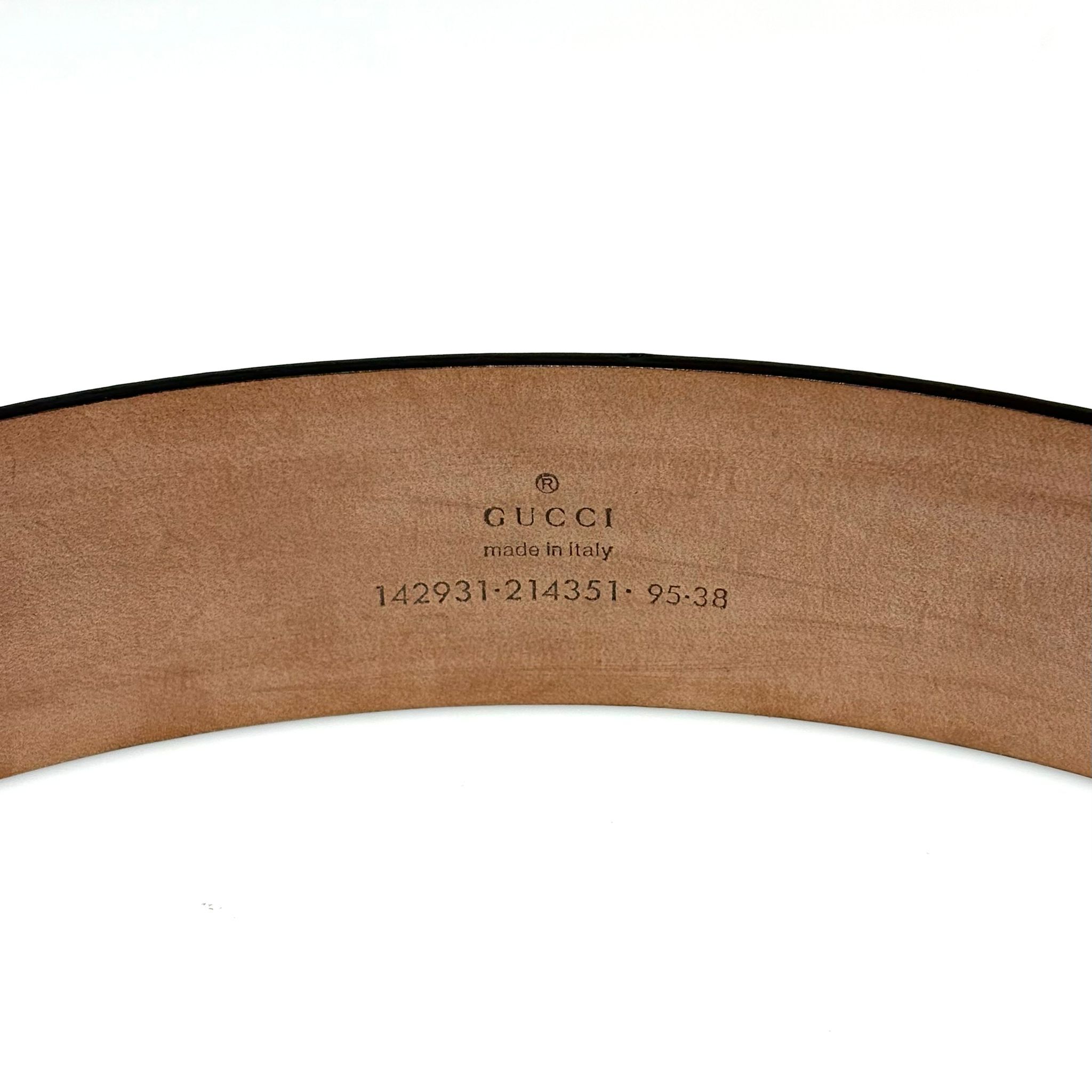 DISPLAY!!! 全新GUCCI皮帶 寬4CM , 95碼,142931, PVC啡色logo印花拼米白色麂皮 雙G 銀扣 #BRAND NEW #香榭站正品