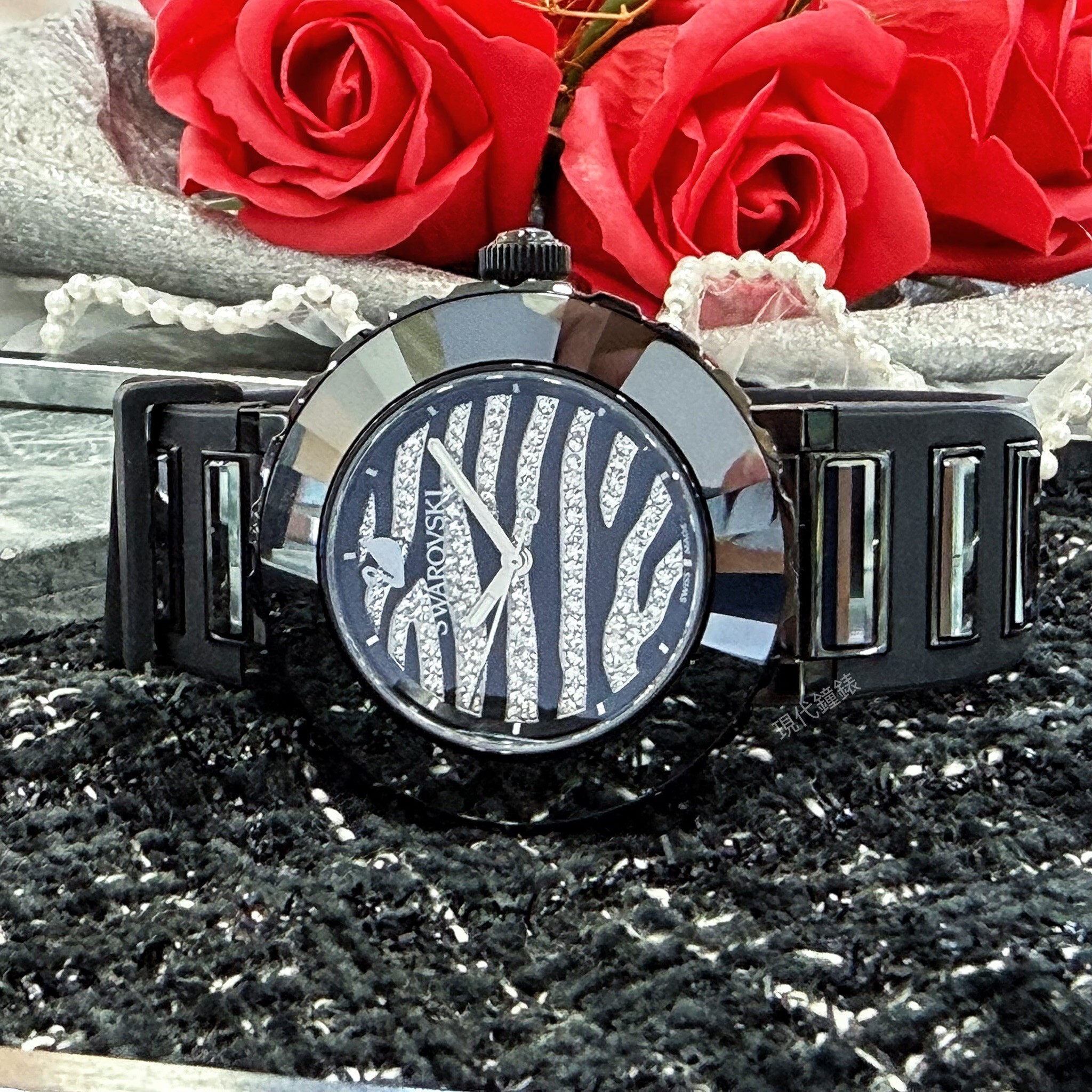 【SWAROVSKI施華洛世奇】施華洛世奇閃耀女腕錶5040563 39mm 現代鐘錶