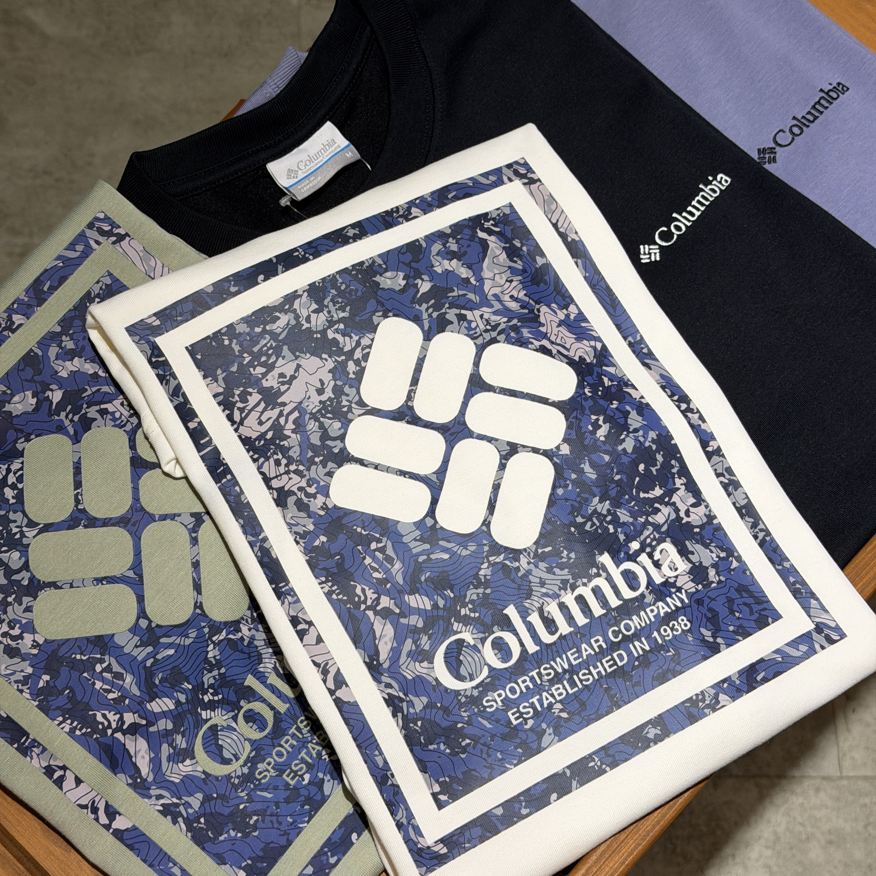 【現貨】Columbia 哥倫比亞 背後森林logo 短tee PG5174