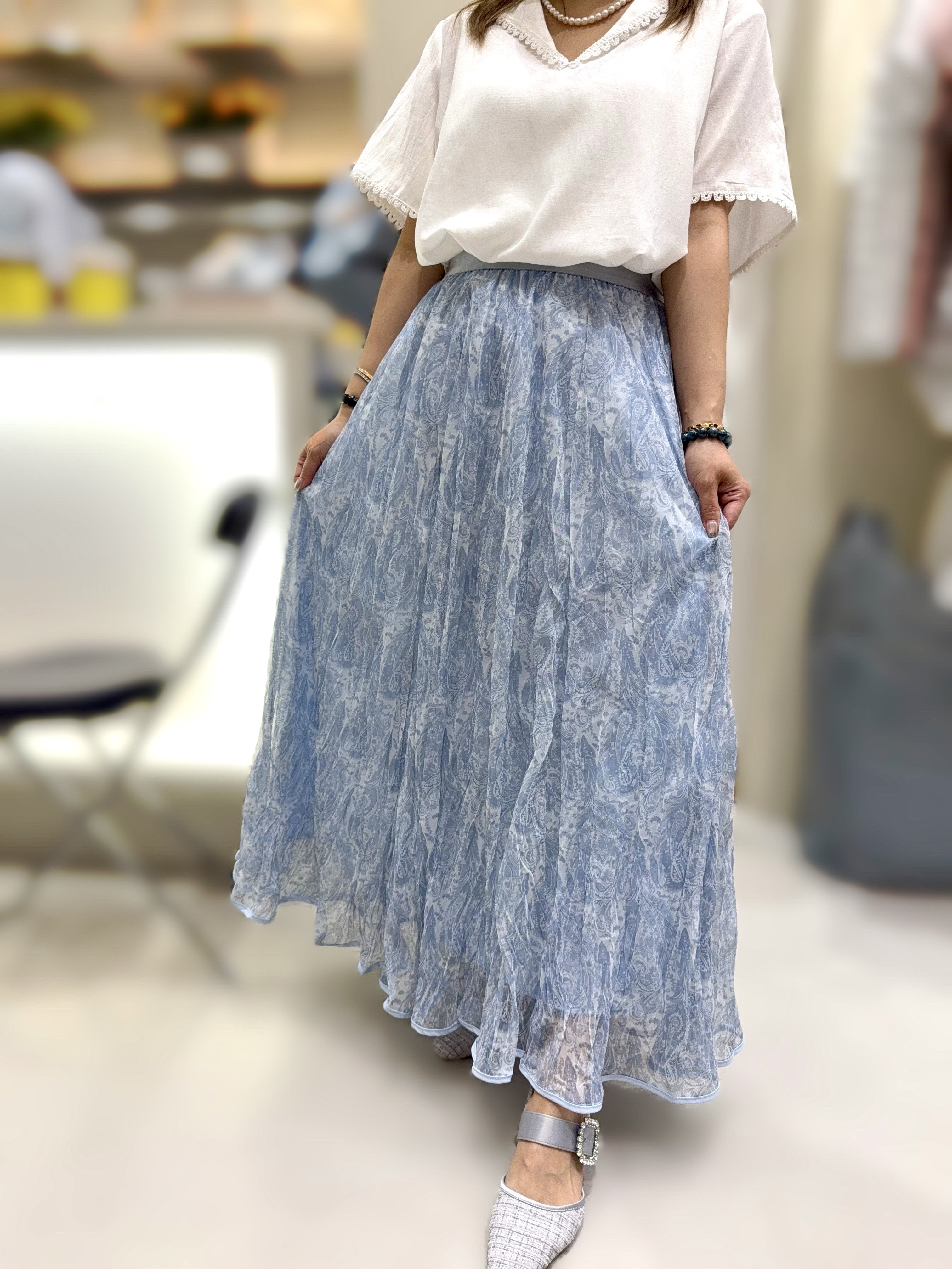 ME70 腰 25 -40  HIP 51  長 35  $499 (一口價)