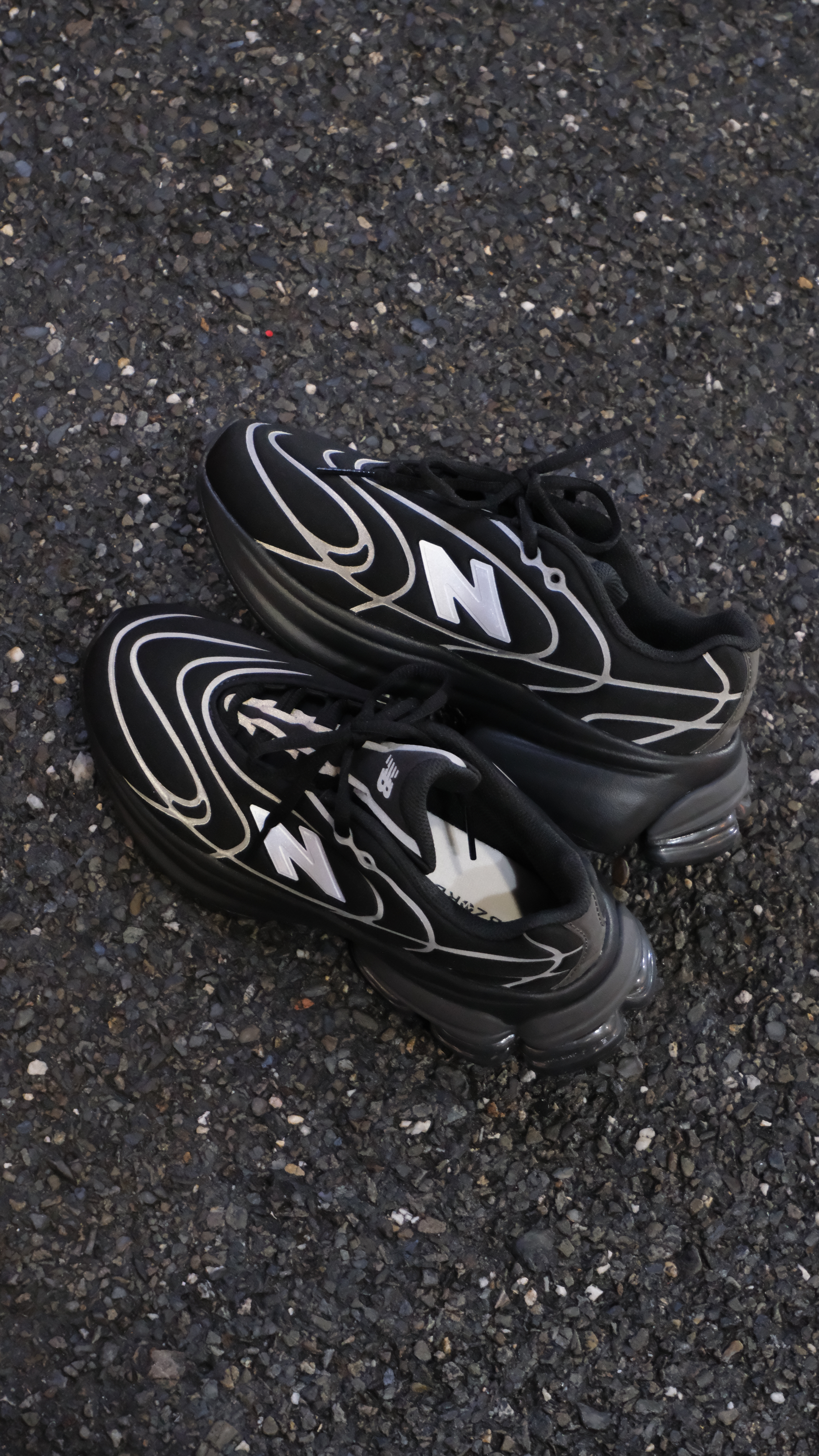 New Balance NB 5030 黑銀 金屬 壓紋 加厚 緩衝墊 休閒鞋 運動鞋 U50307G4