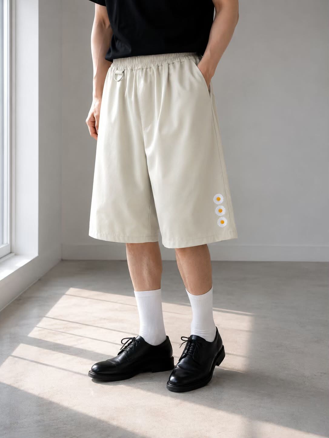 刺繡圖案短褲 VENTIQUE-106P