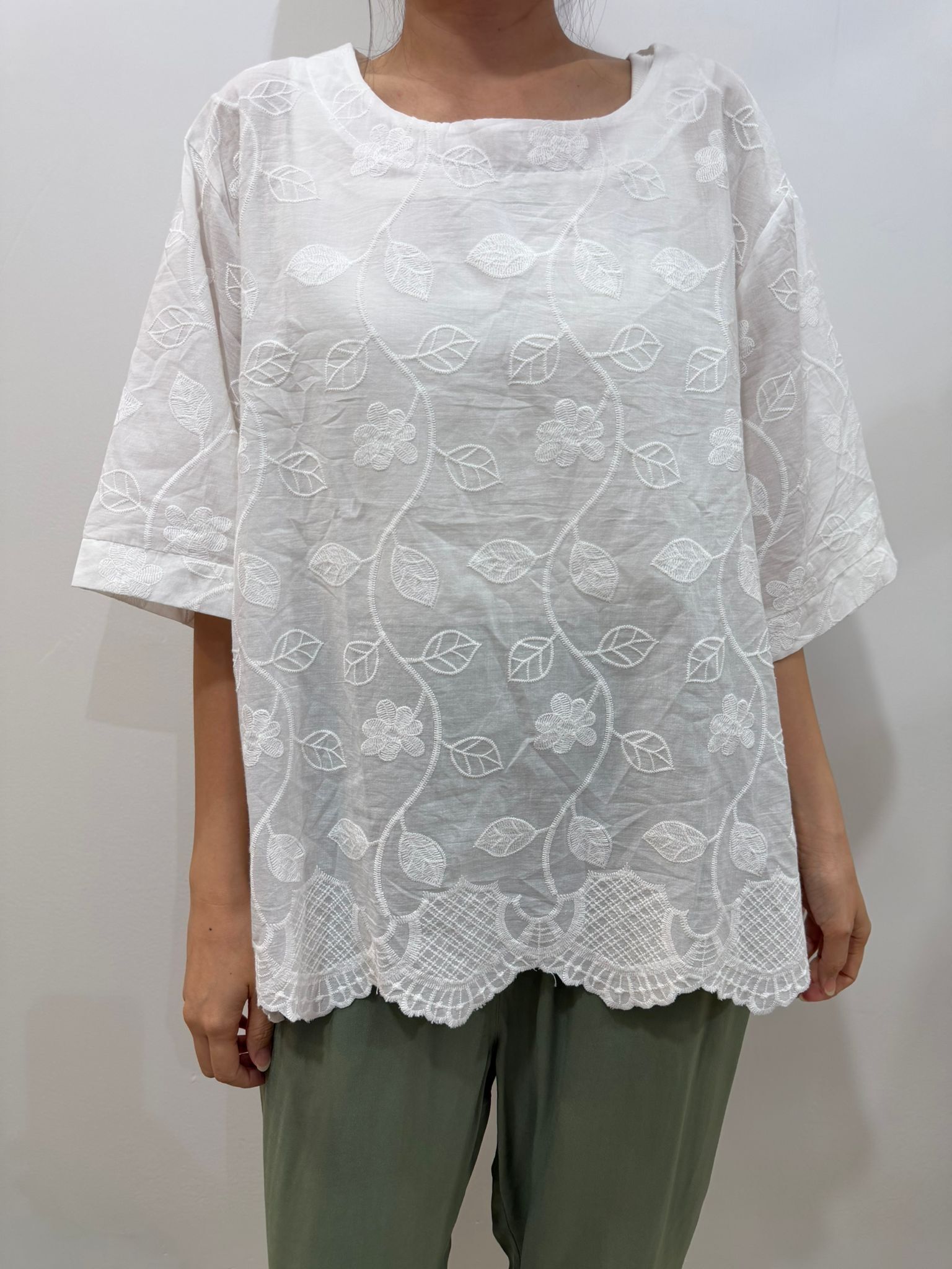 DS 刺繡花 top