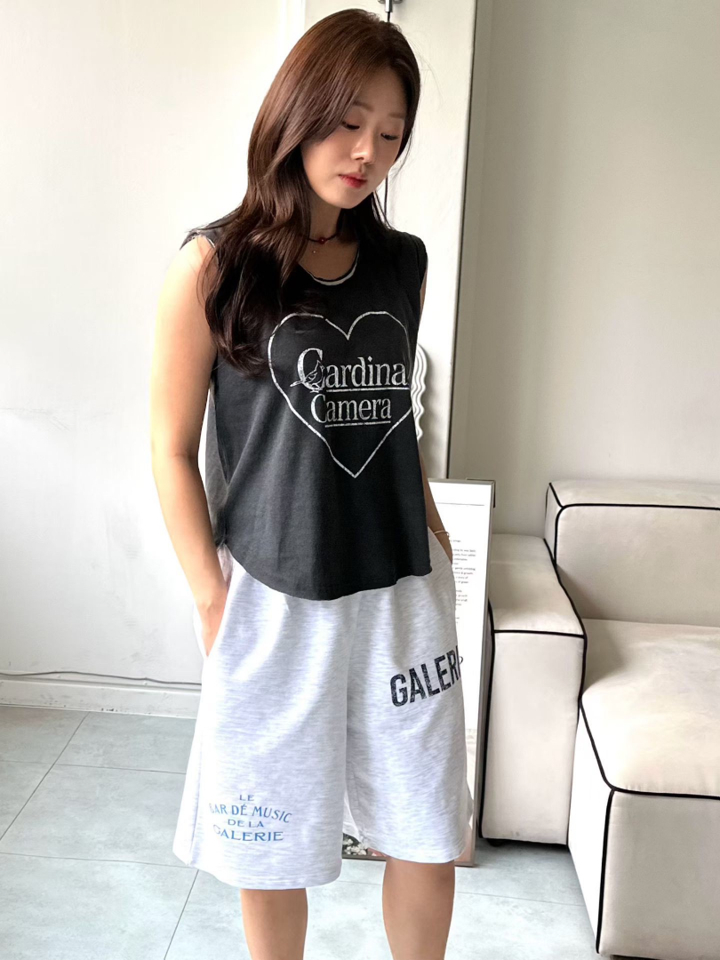 Cardinal Heart 愛心字母復古水洗印花無袖背心