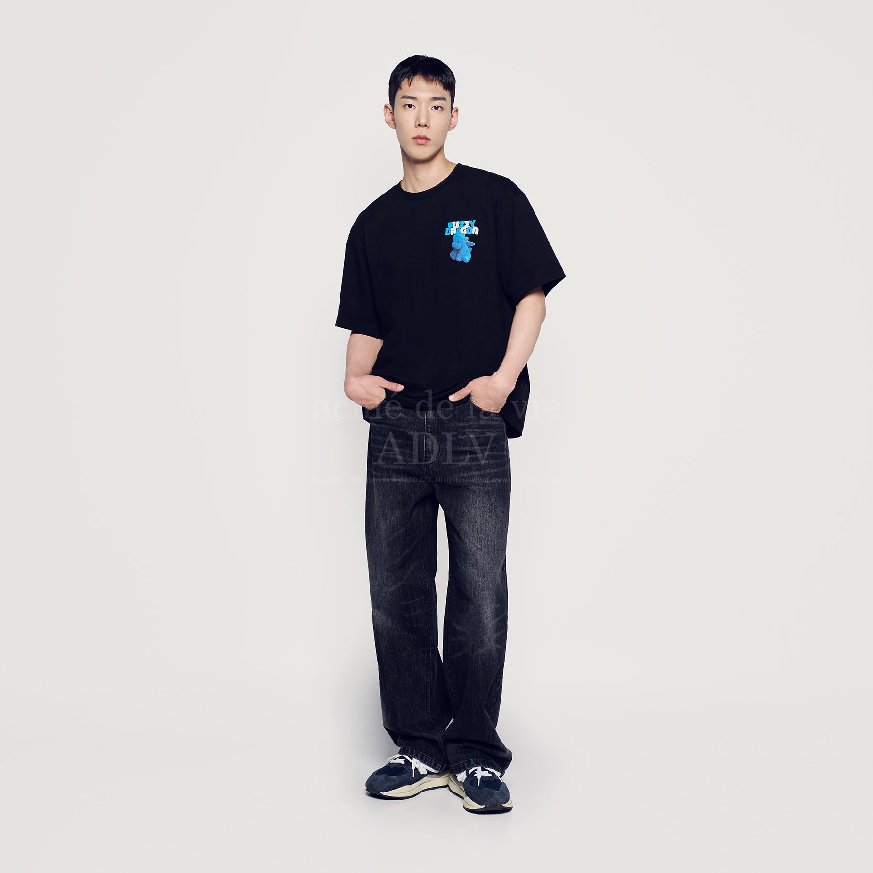 Q45 ADLV FUZZY FONT DRAGON SHORT SLEEVE T-SHIRT - BLACK｜24SS-SSAFFD-BLK