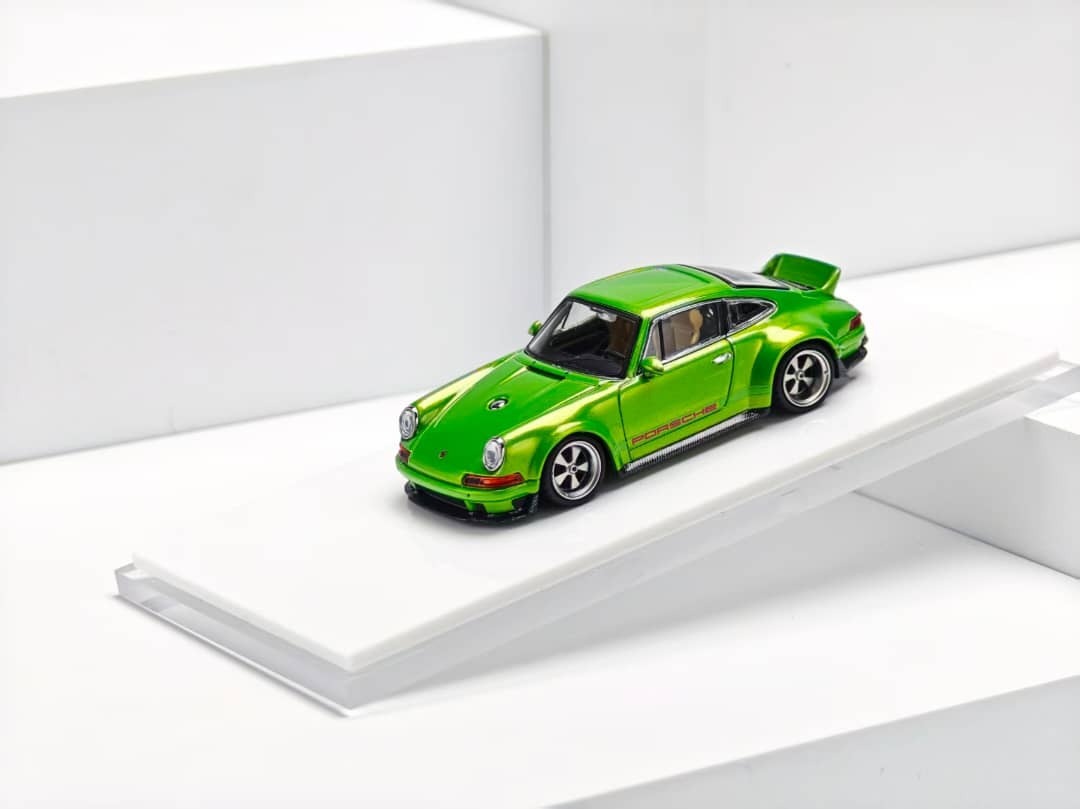 PO-$160 * ZINCIT MODEL * 1:64 SINGER 911 964 DLS METALLIC GREEN