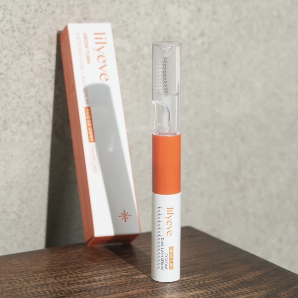 韓國 lilyeve Glow Turn 雙頭睫毛精華 30ml