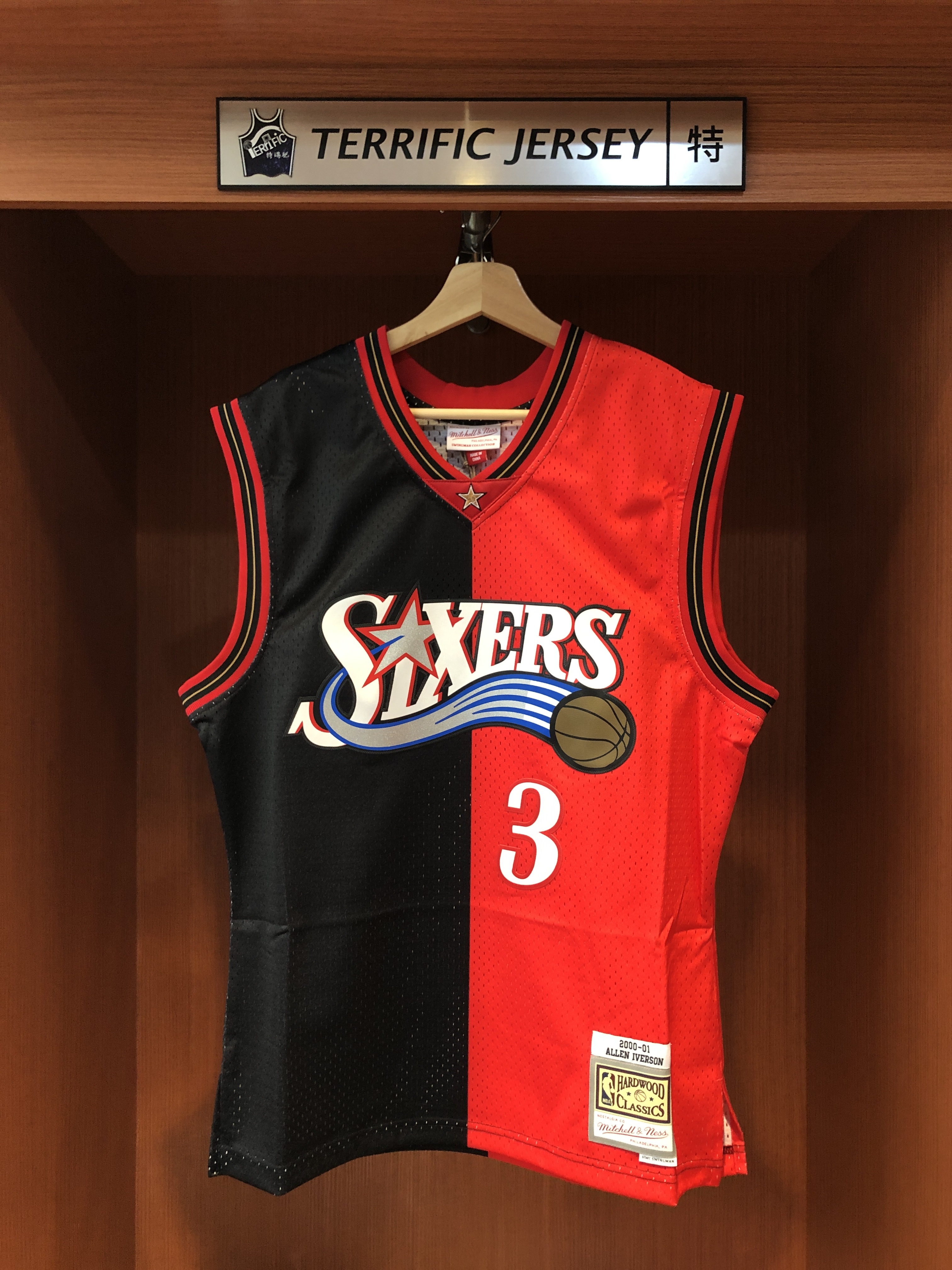 NBA球衣 Allen Iverson 費城七六人 雙色黑紅 00-01 M&N Swingman G2 球迷版 熱轉印 全新