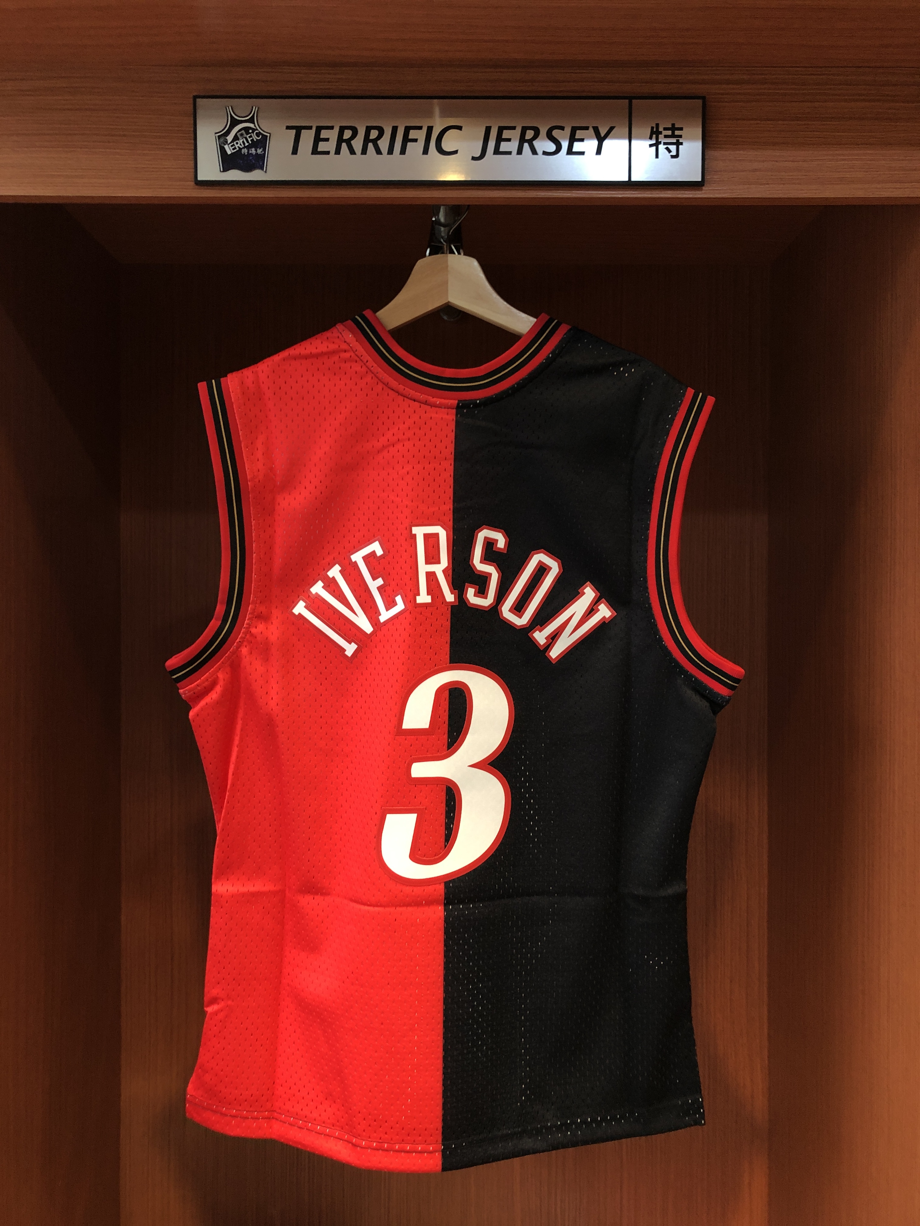 NBA球衣 Allen Iverson 費城七六人 雙色黑紅 00-01 M&N Swingman G2 球迷版 熱轉印 全新