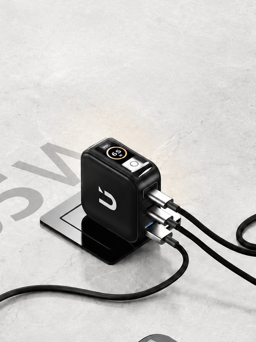 【Widelife】UKKO 65W GaN 氮化鎵 PD3.2/AVS 3孔 (2C1A) AI 溫控急速充電器 (黑)