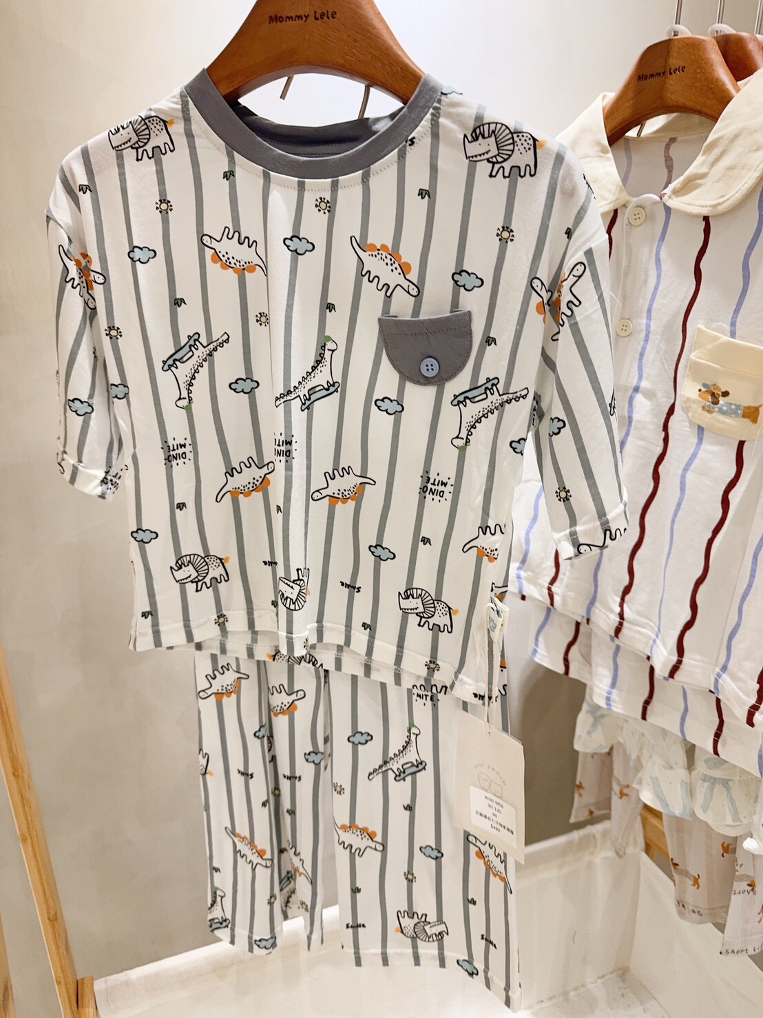 M56 恐龍直紋七分家居服套裝