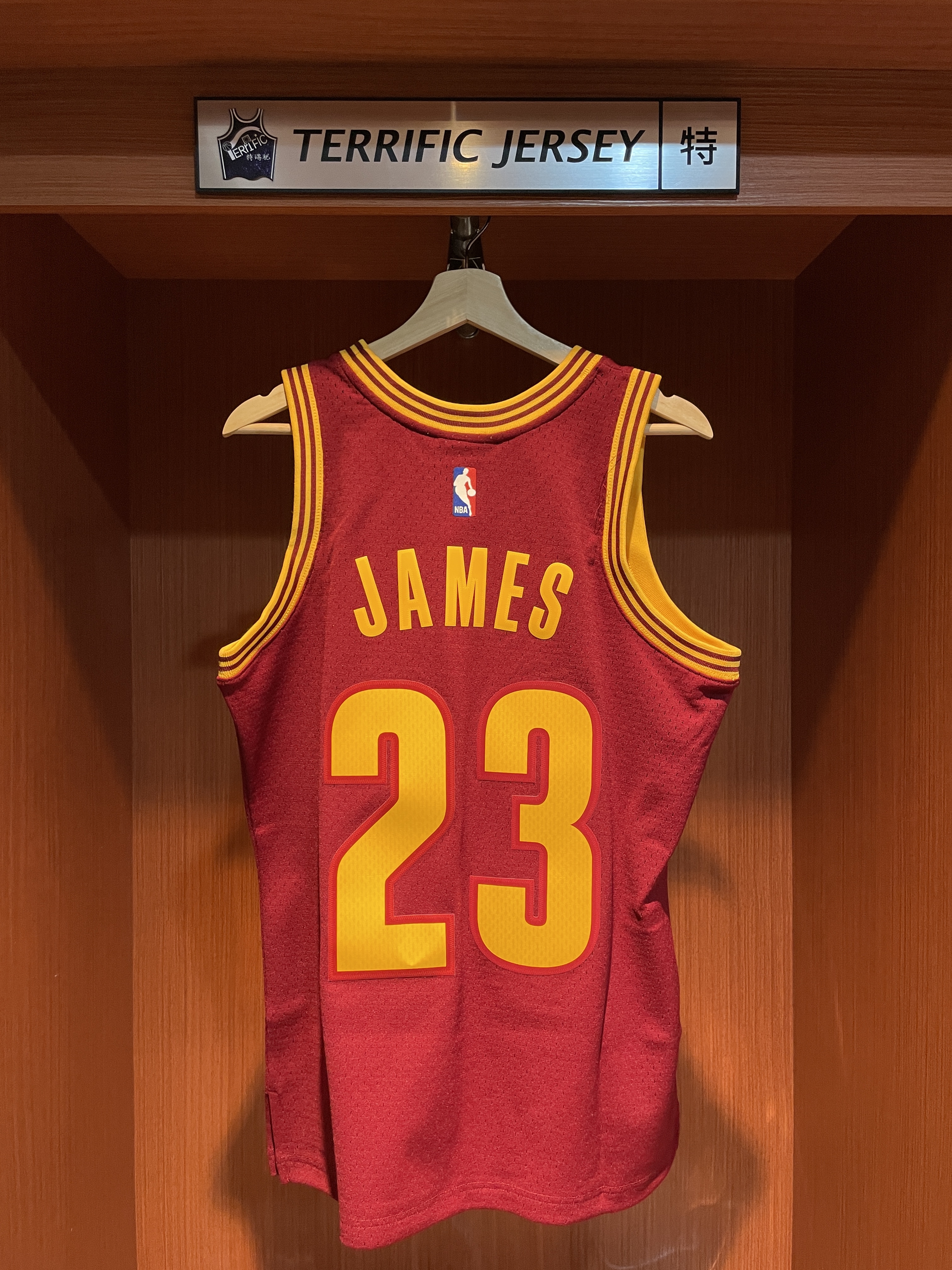 NBA球衣 Lebron James 克里夫蘭騎士酒紅 15-16 M&N Swingman G2 球迷版 熱轉印 全新