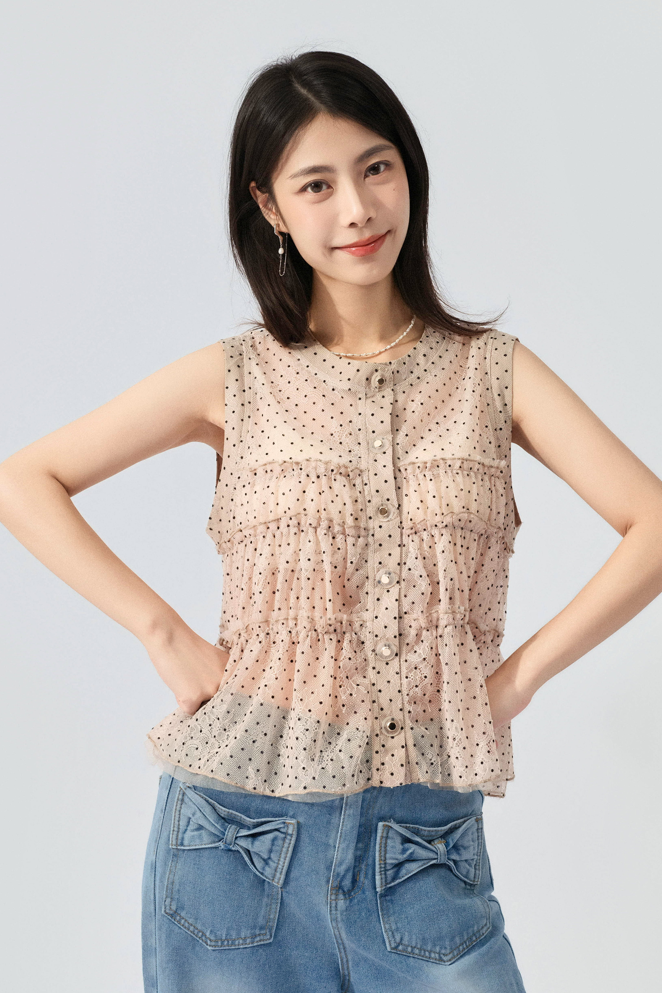 波點蕾絲網蛋糕恤衫（預購產品）