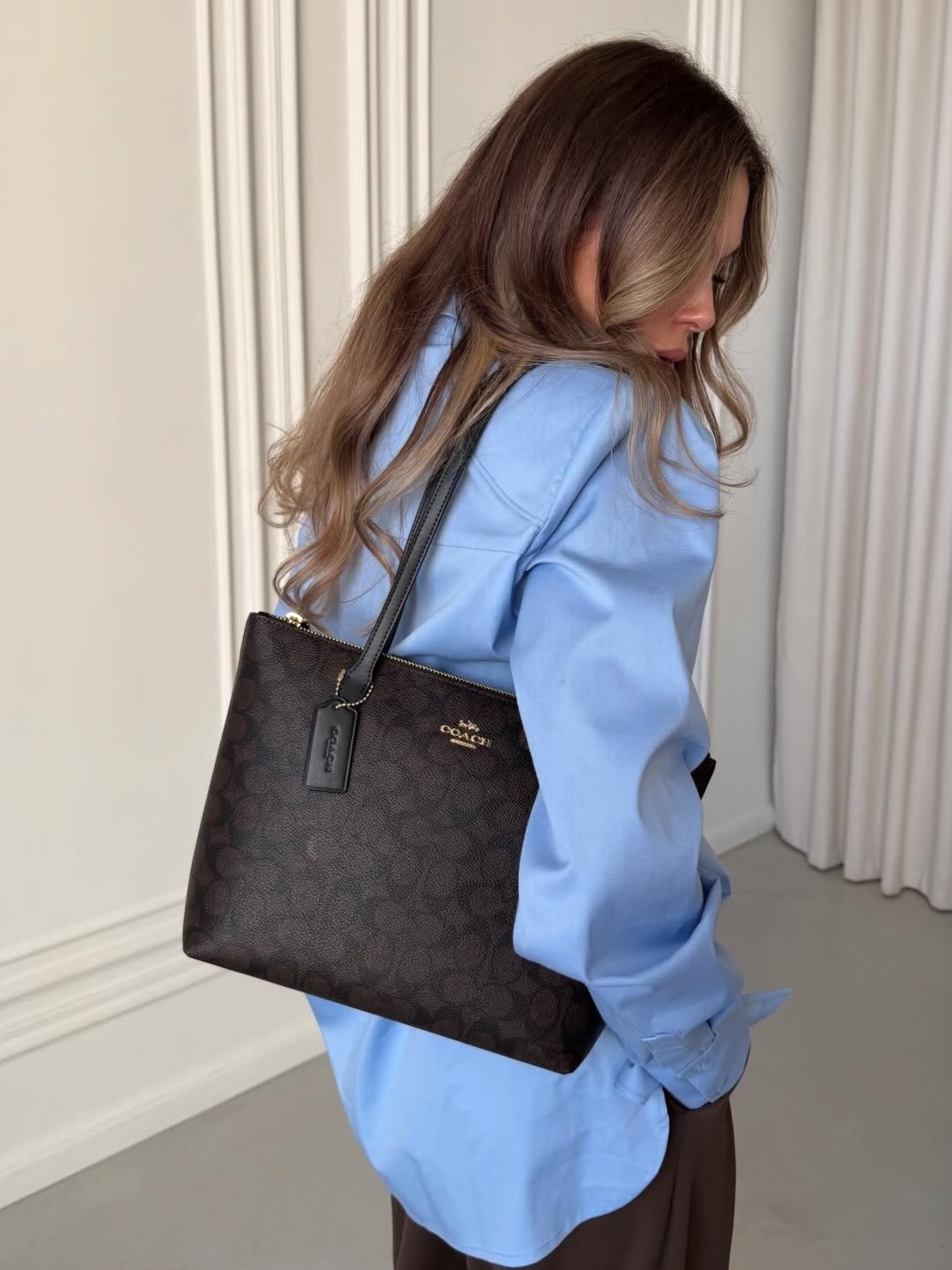 COACH FIONA 24 經典老花 拼接 單肩包 中號