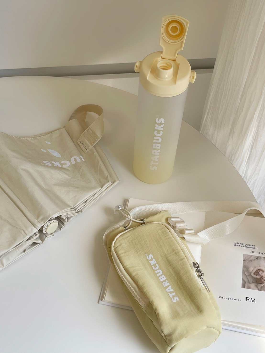 STARBUCKS 星巴克 心情氣象局系列 隨行杯 配杯套雨傘 組合 690ML